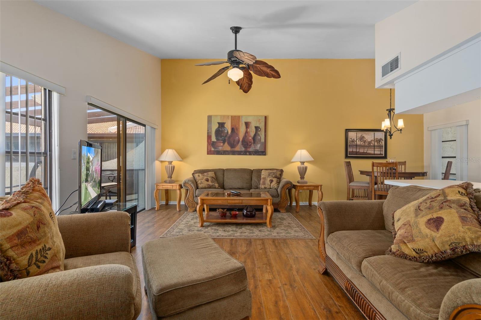 2571 Cyprus Unit 1-201, Palm Harbor, FL 34684