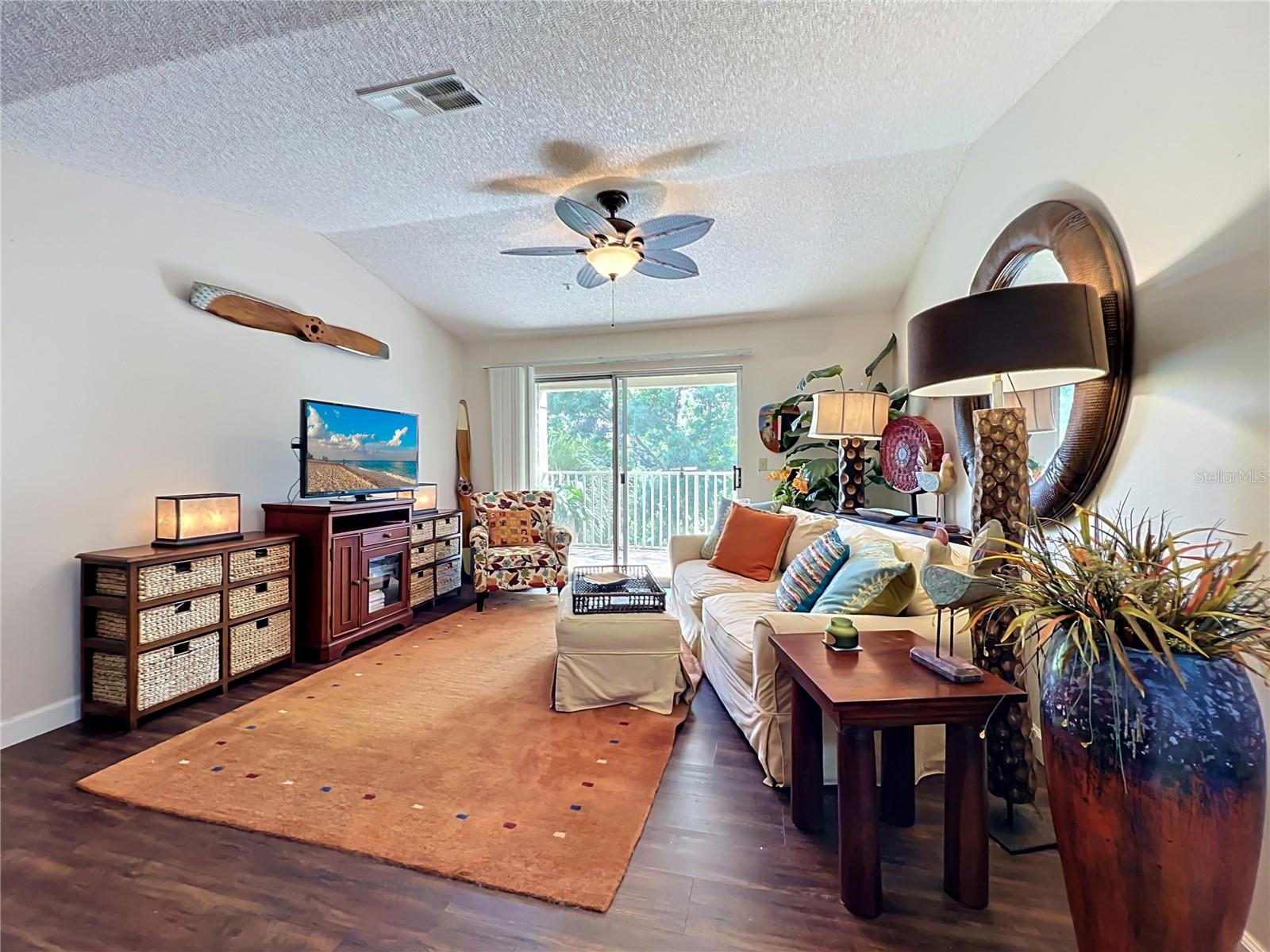 1909 Summer Club Unit 301, Oviedo, FL 32765