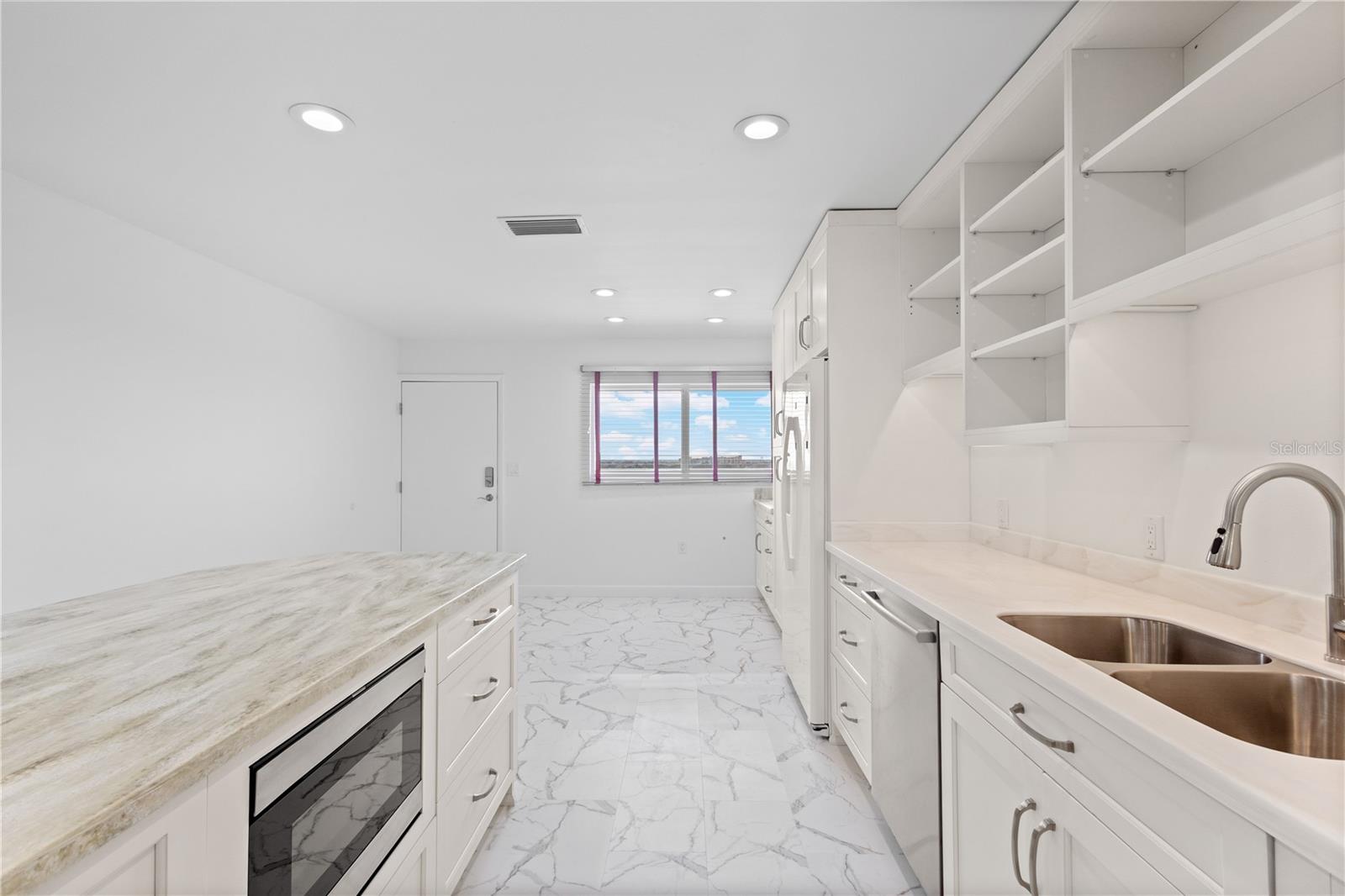 555 The Esplanade Unit 1003, Venice, FL 34285