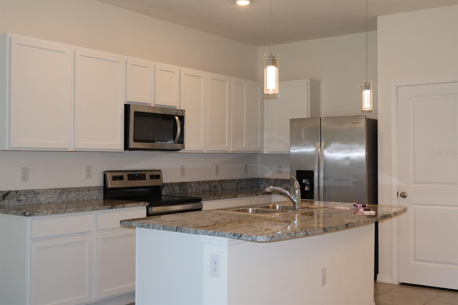 8748 Milestone, Sarasota, FL 34238