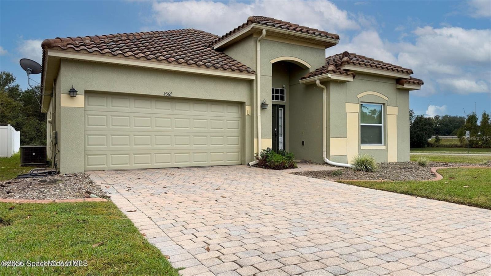 4367 Fitzroy Reef, Mims, FL 32754