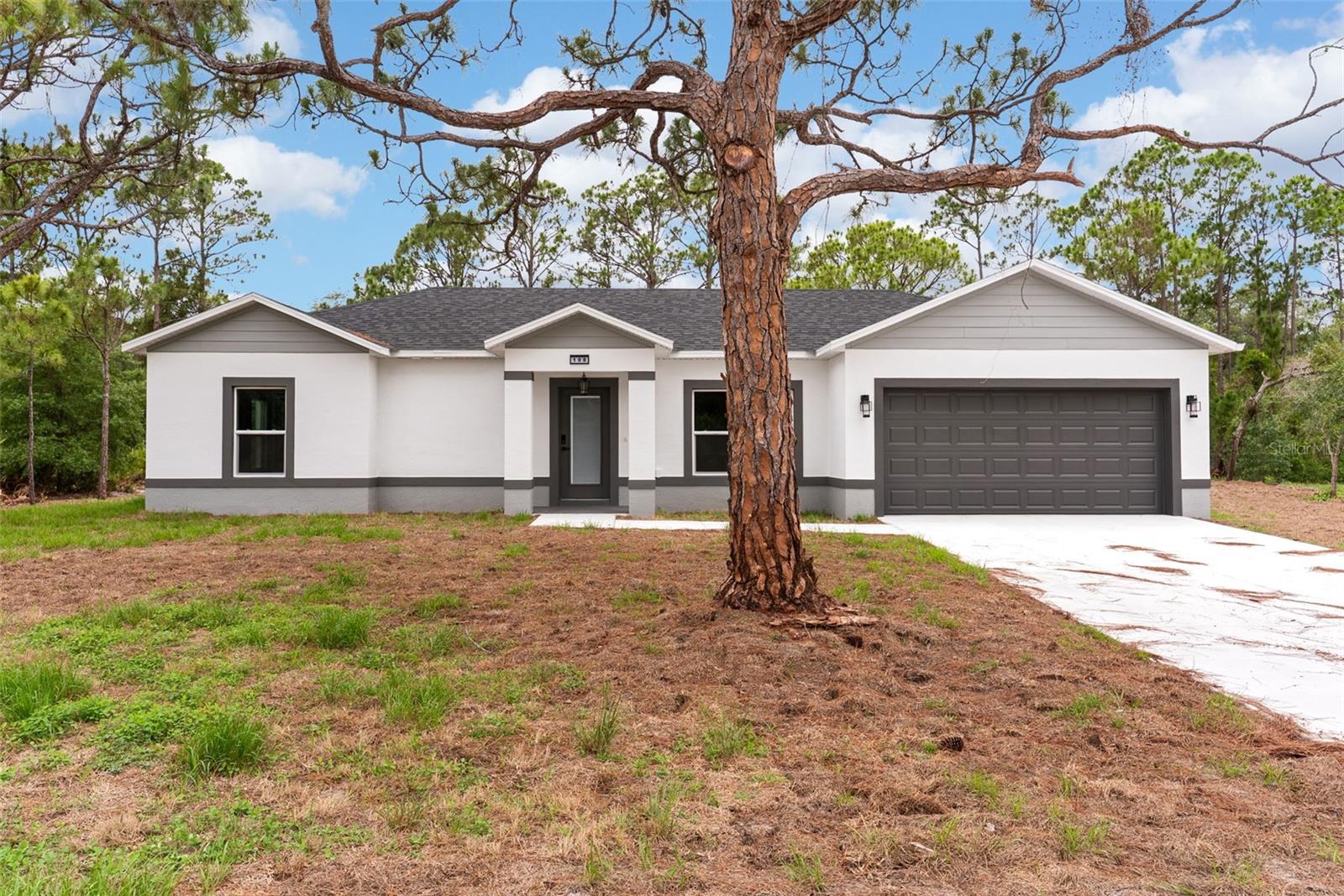 108 Oxbow, Sebring, FL 33876