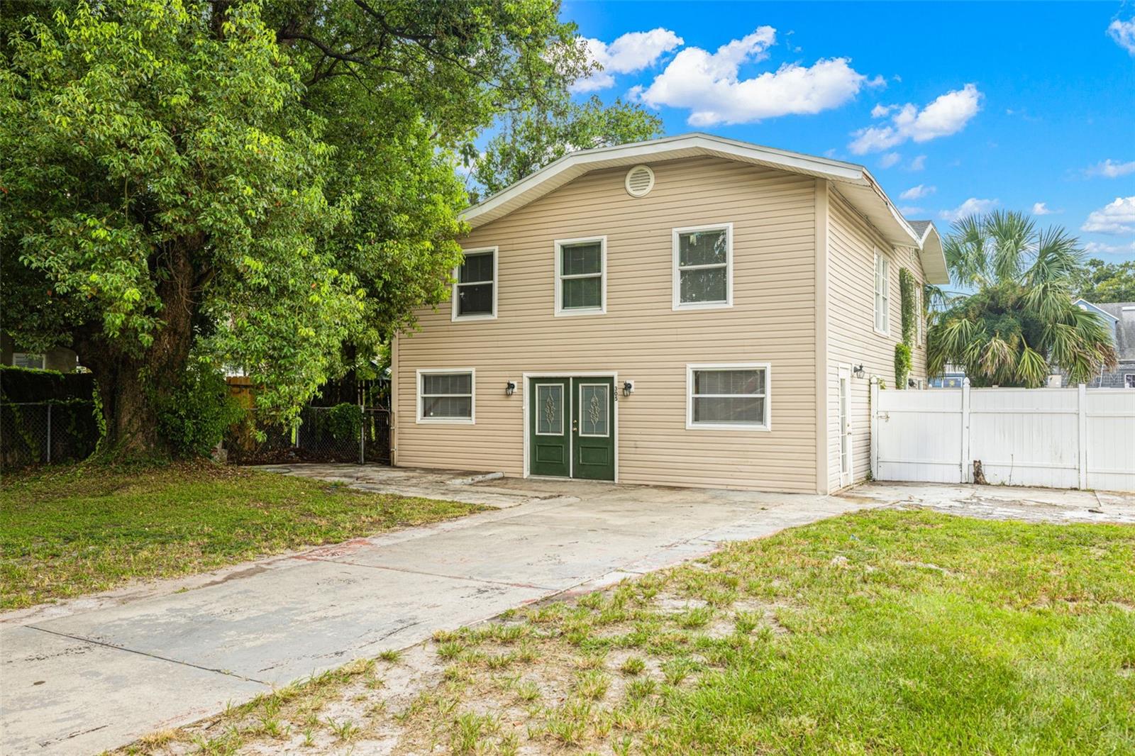 305 Hanna, Tampa, FL 33604