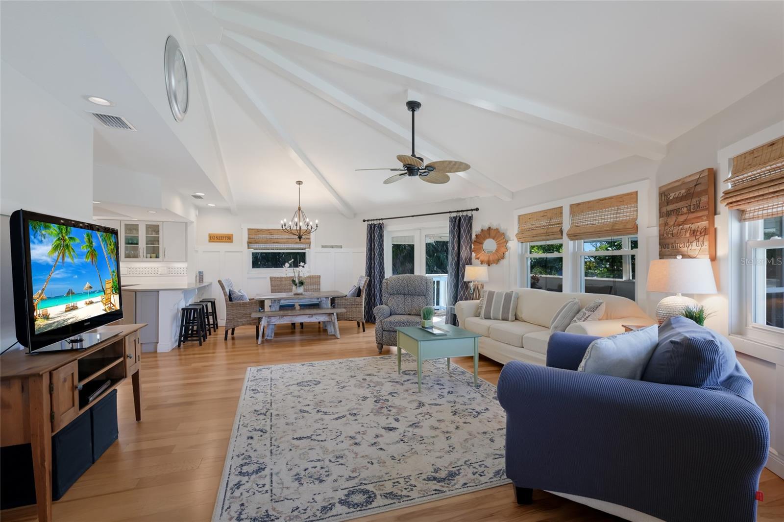 221 85th, Holmes Beach, FL 34217