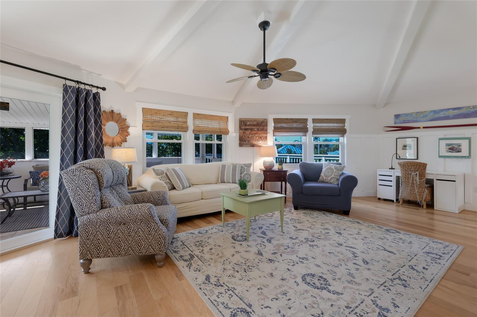 221 85th, Holmes Beach, FL 34217
