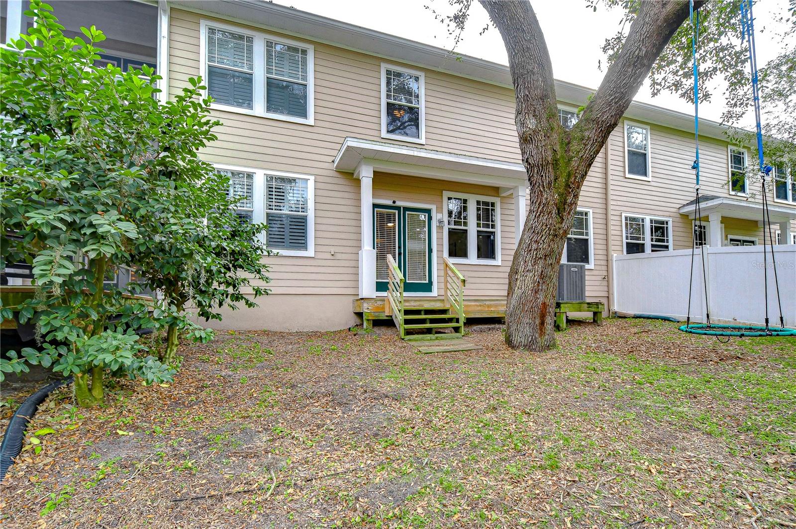 208 Elm View, Brandon, FL 33511