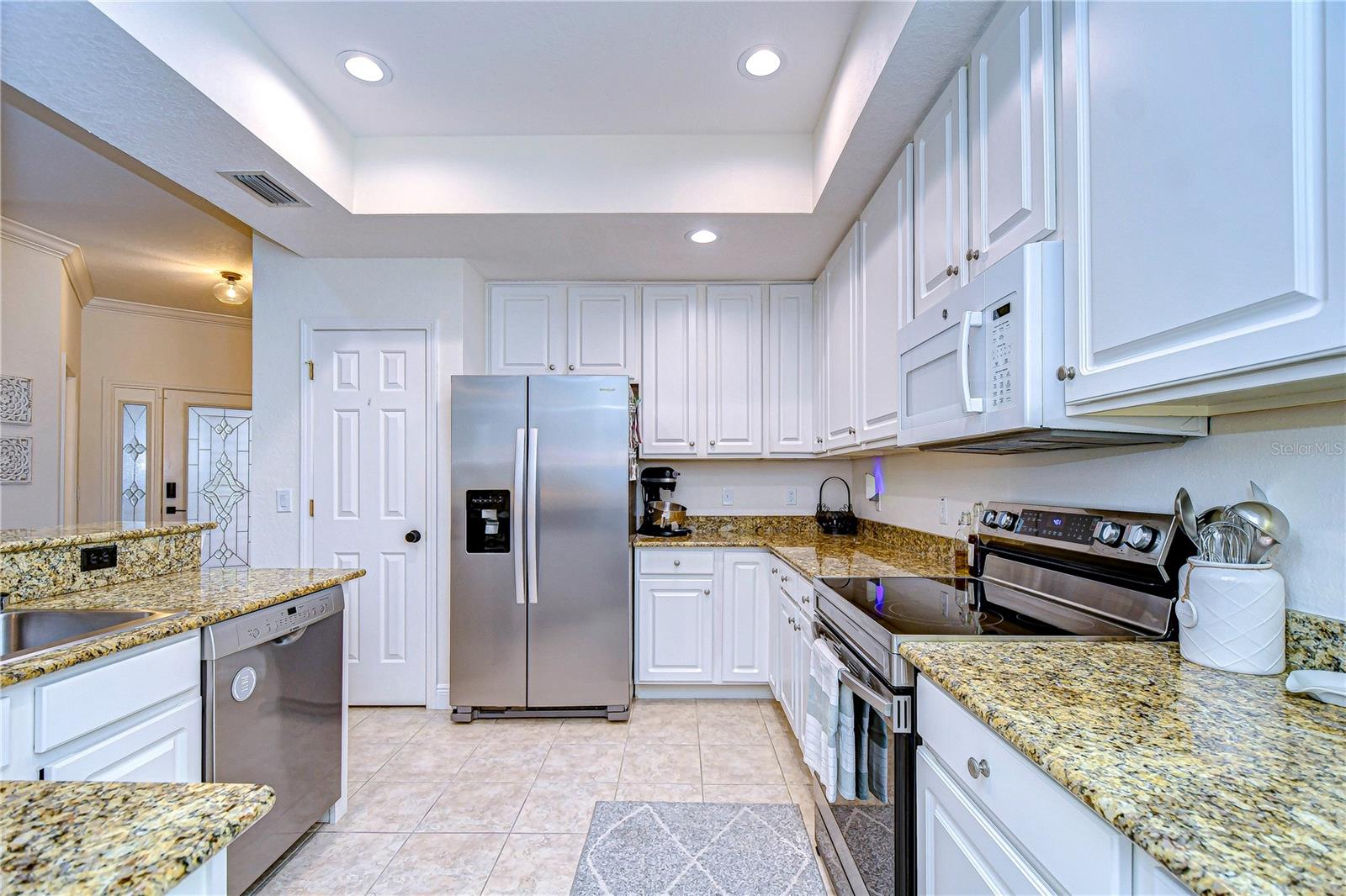 208 Elm View, Brandon, FL 33511