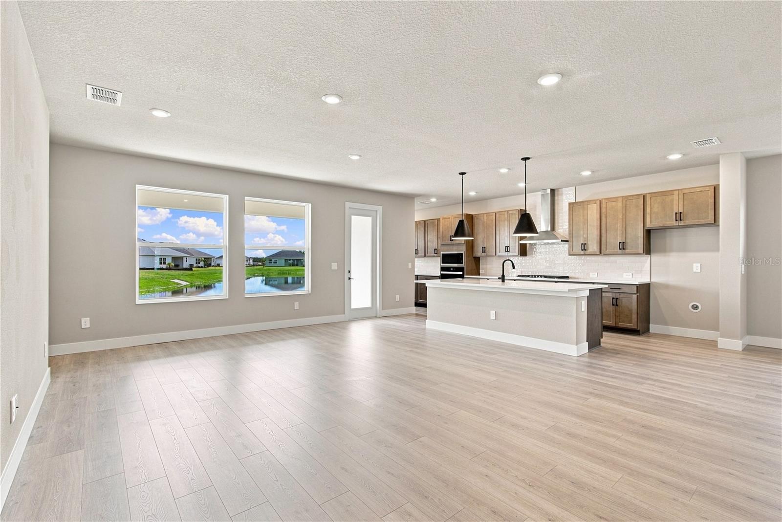 7733 Marina Bay, Palmetto, FL 34221