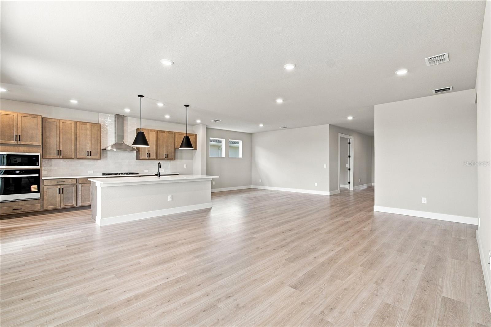 7733 Marina Bay, Palmetto, FL 34221