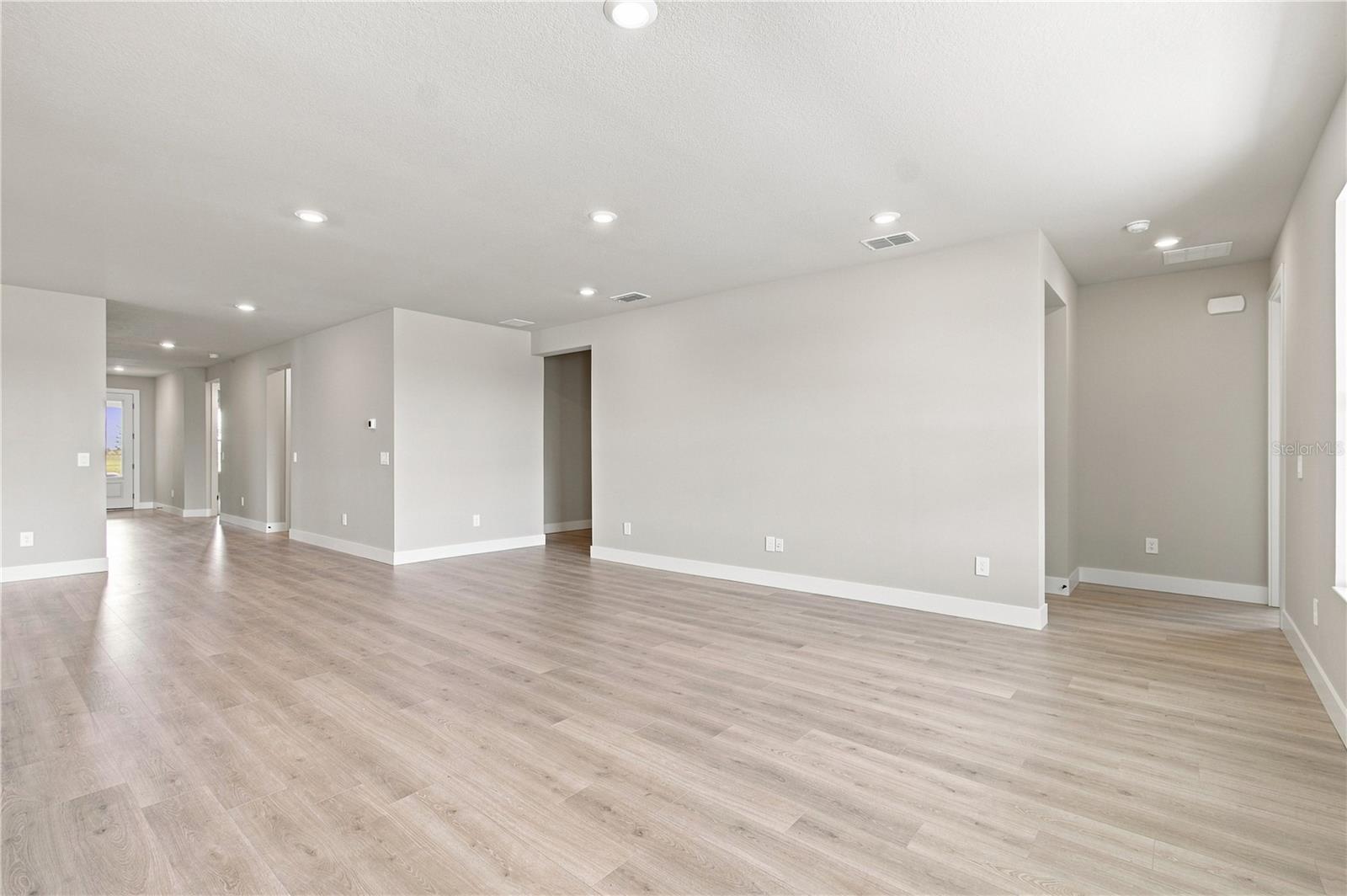 7733 Marina Bay, Palmetto, FL 34221