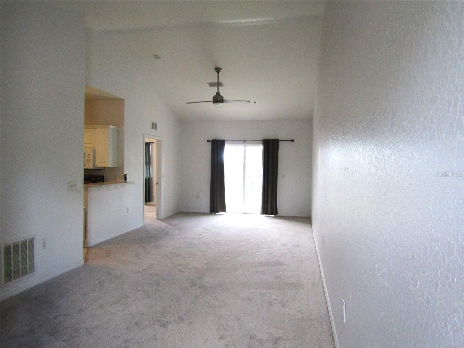 3966 Mediterranea Unit 421, Sarasota, FL 34233