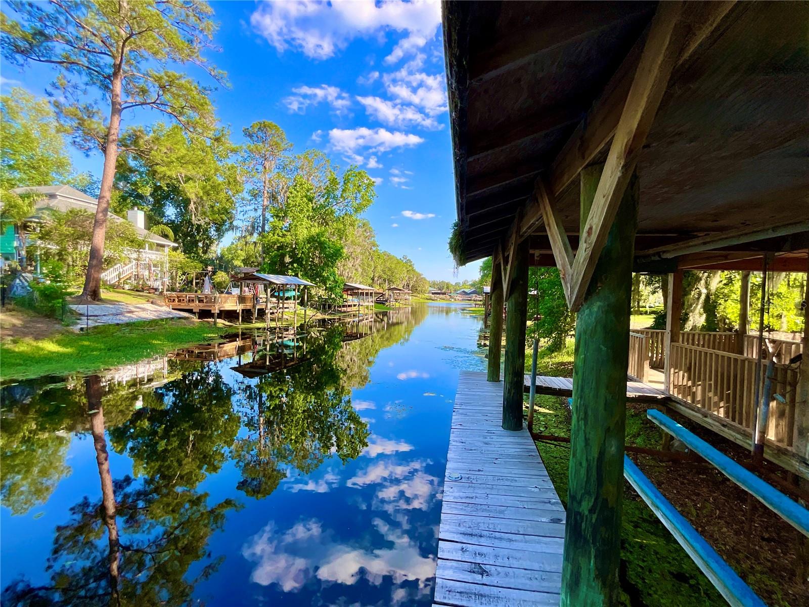529 5th, Melrose, FL 32666