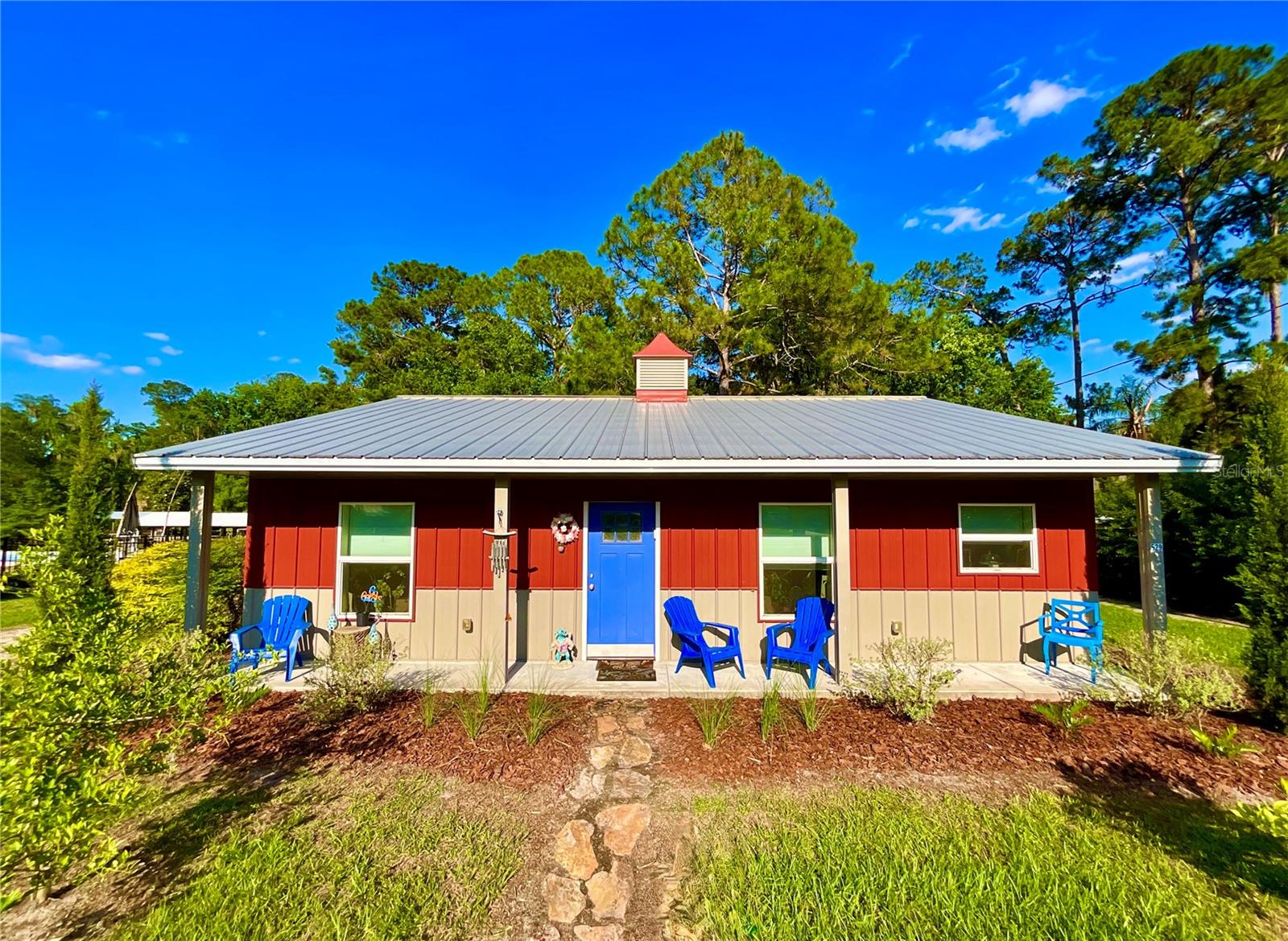 529 5th, Melrose, FL 32666