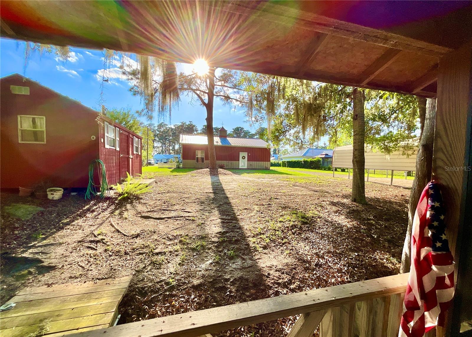 529 5th, Melrose, FL 32666