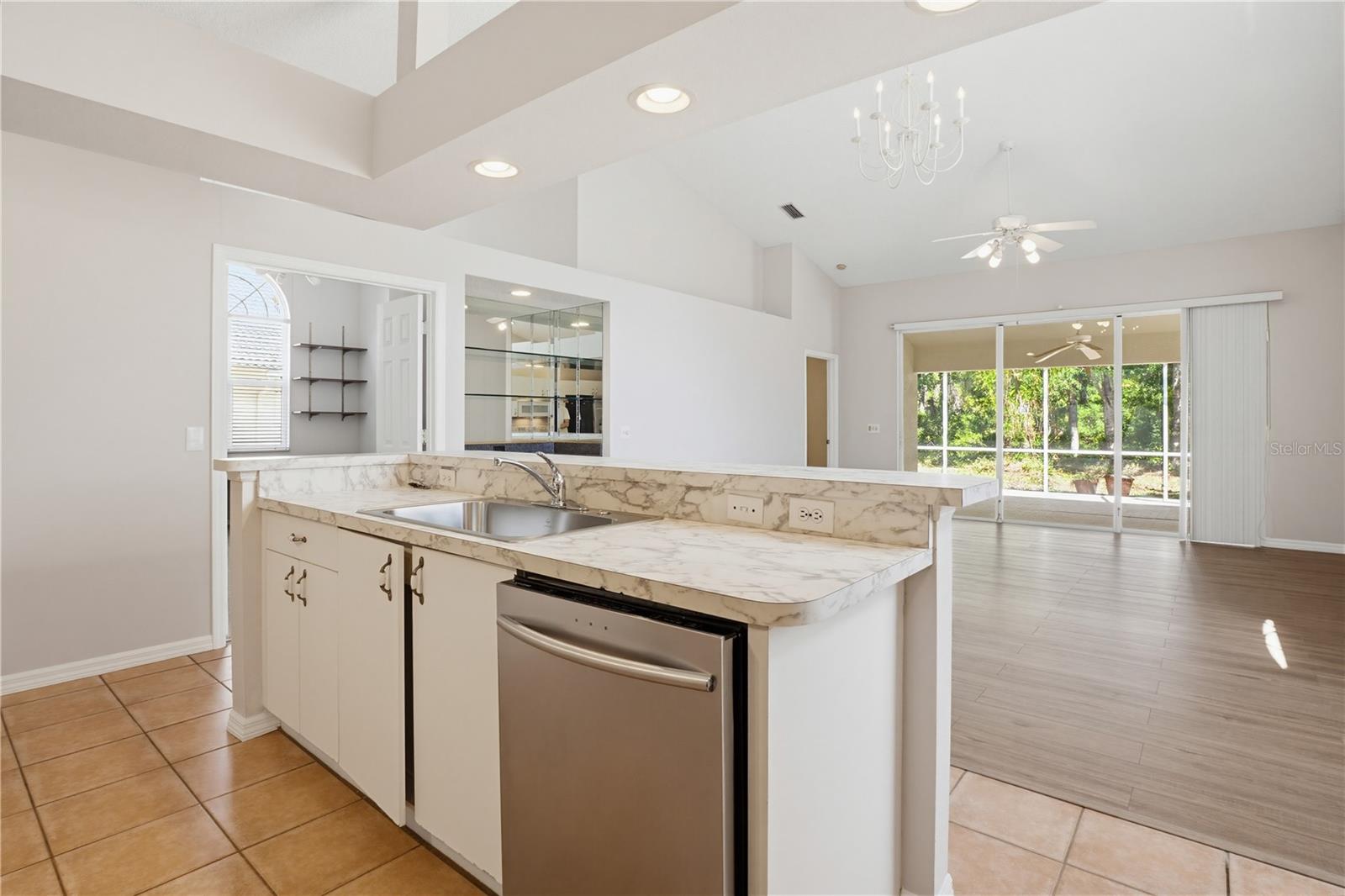 4779 Tivoli, Sarasota, FL 34235