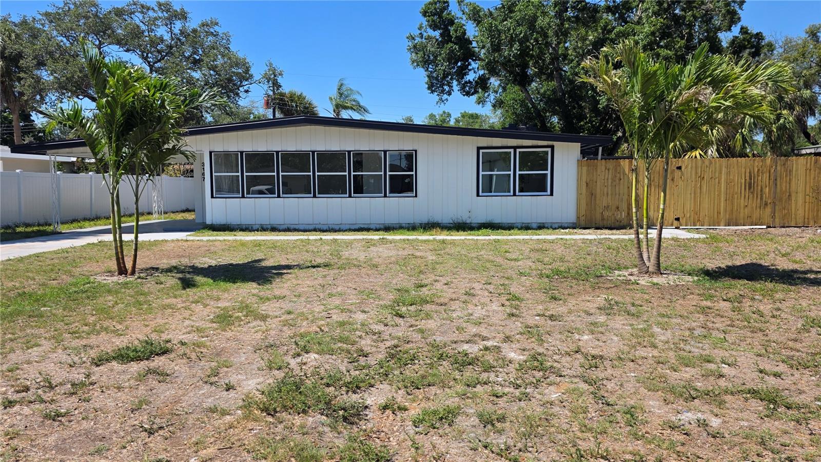 3167 Irving, Sarasota, FL 34237