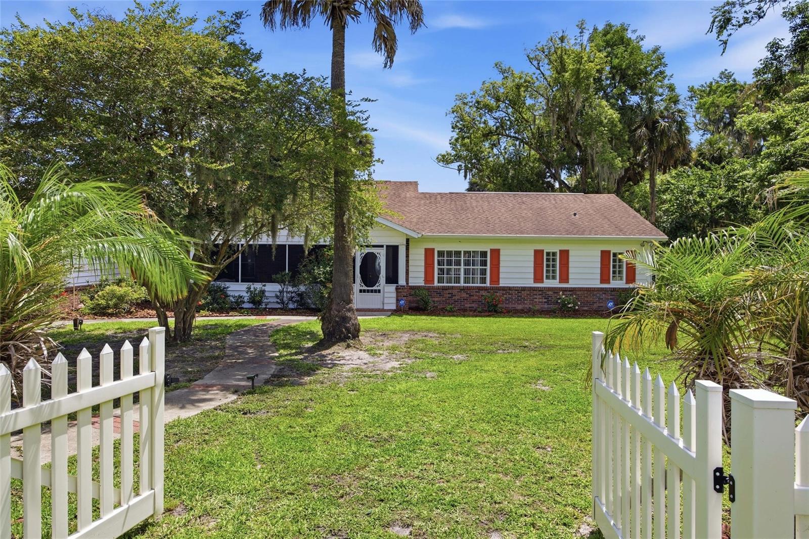 1100 Palmetto, Leesburg, FL 34748