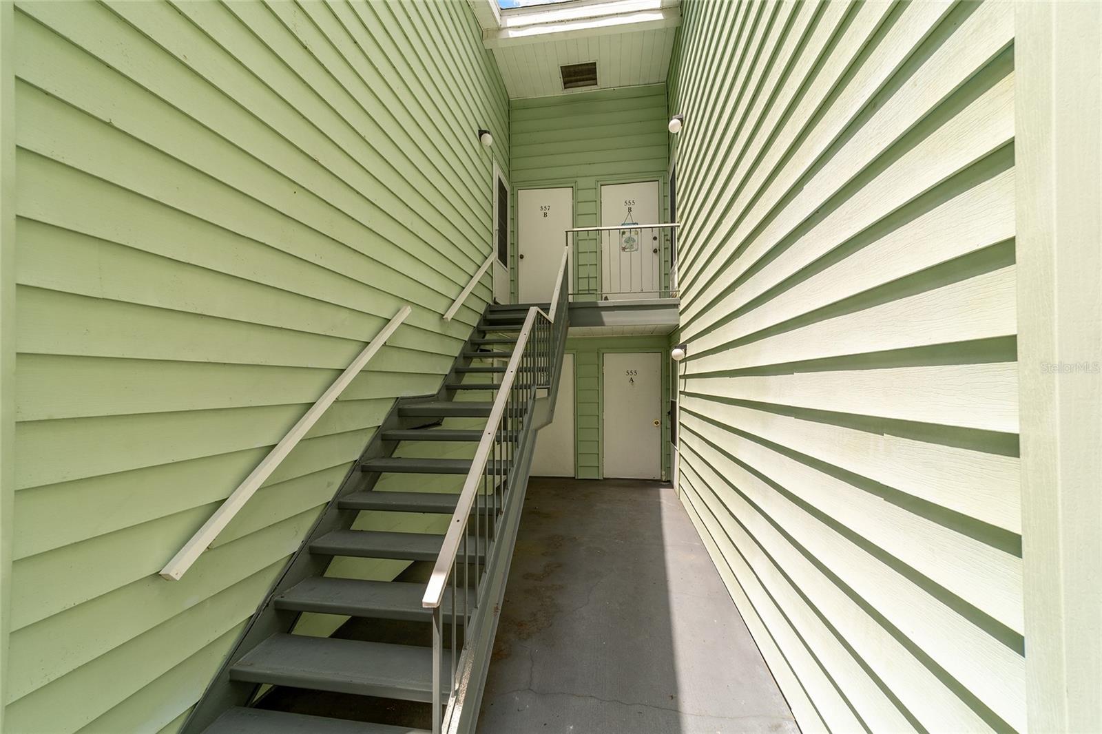 557 Midway Unit B, Ocala, FL 34472