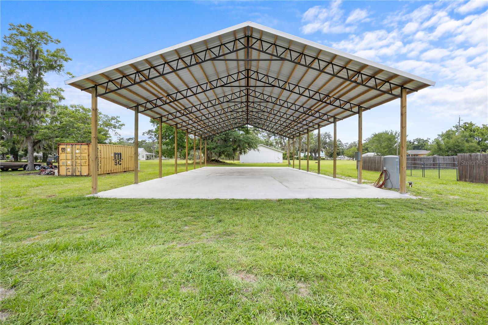 1005 11th, Wellborn, FL 32094