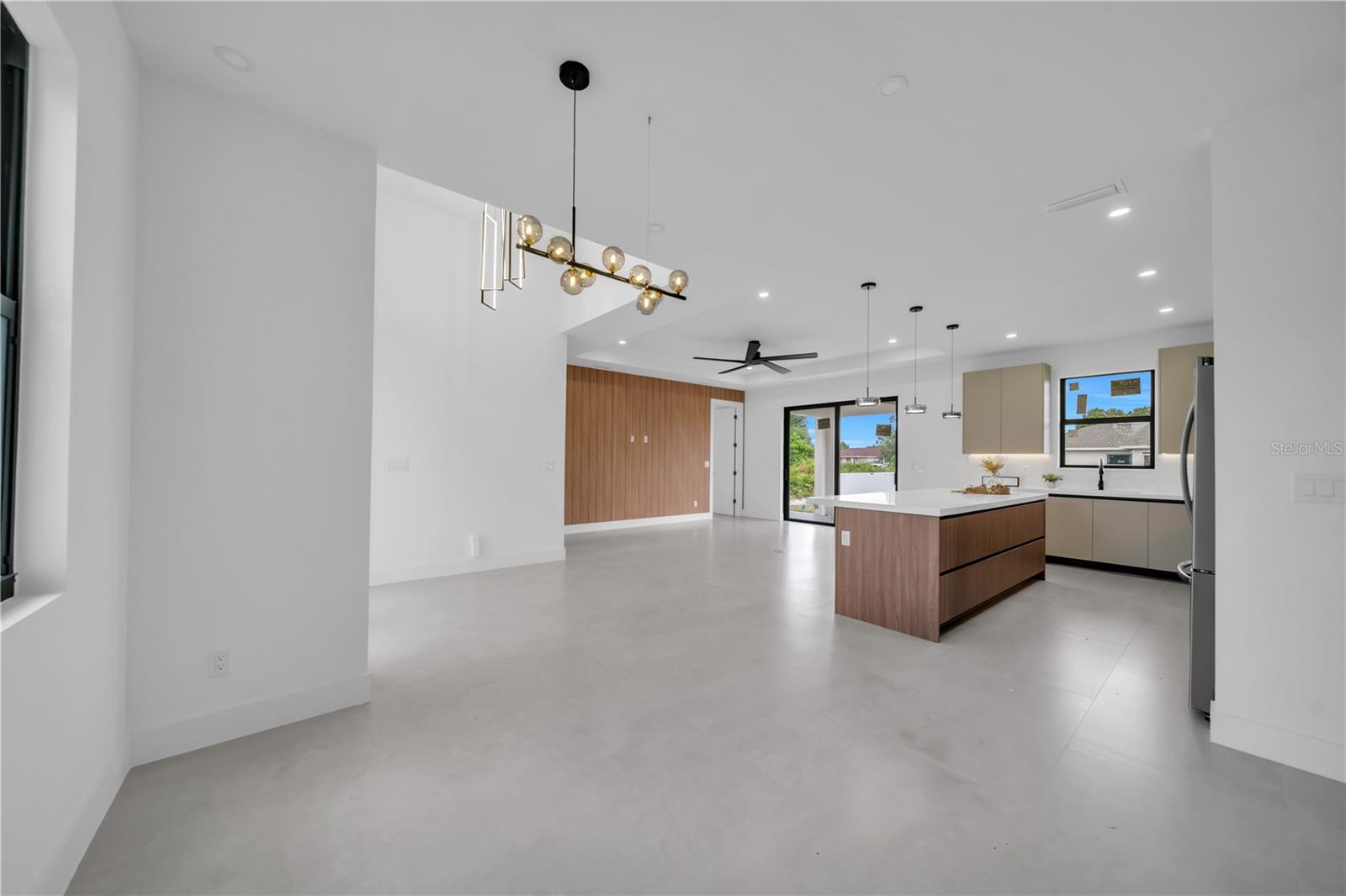 2606 40th St, Lehigh Acres, FL 33976