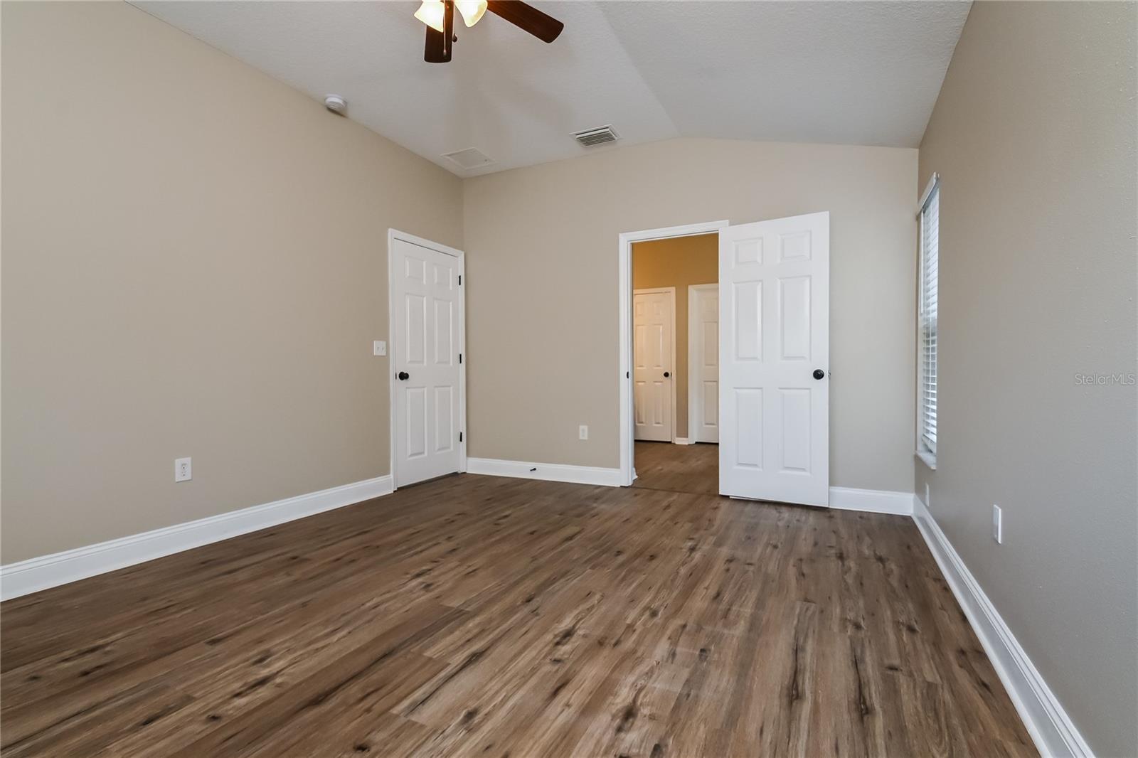 2221 Mountain Meadow, Valrico, FL 33594
