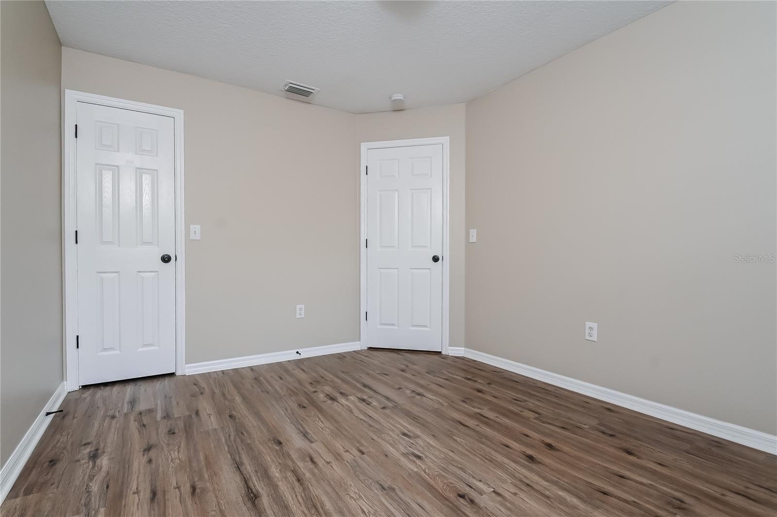 2221 Mountain Meadow, Valrico, FL 33594