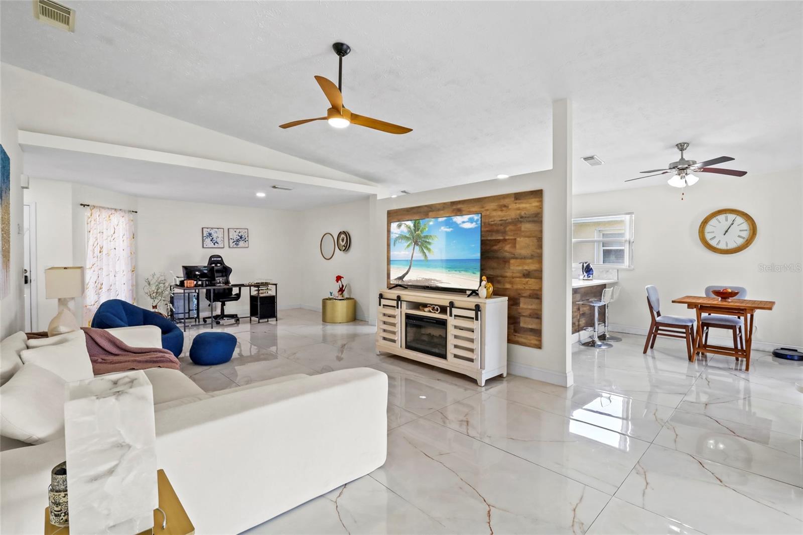 6648 Gaviota, Fort Pierce, FL 34951