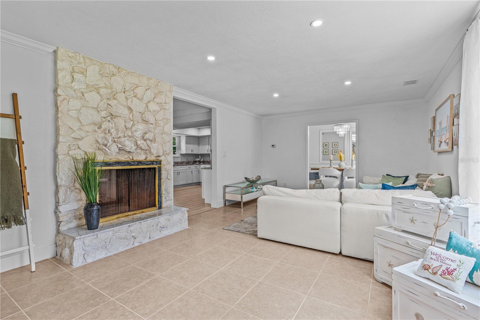 475 Wisconsin, Orange City, FL 32763