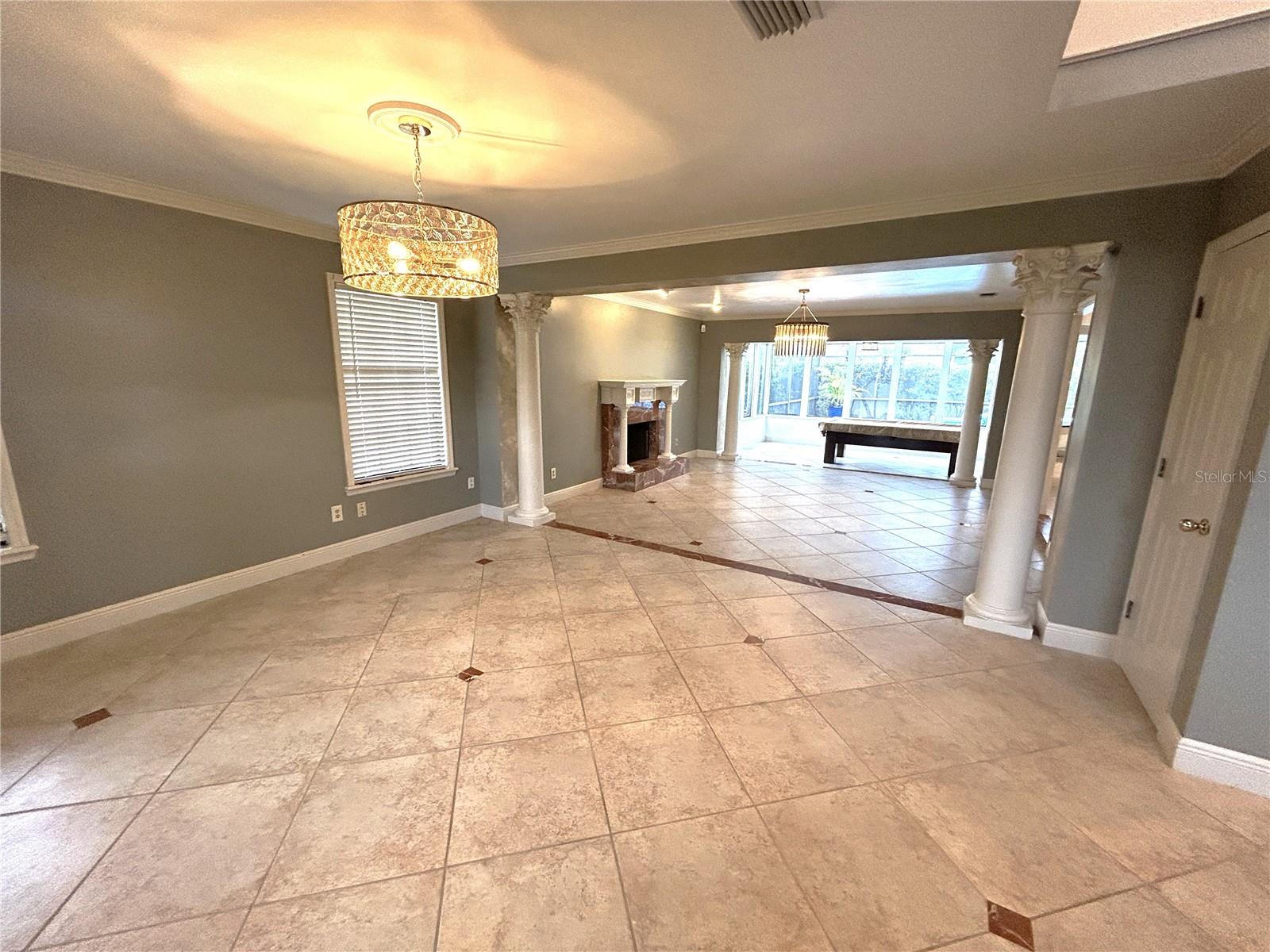 4498 Real, Orlando, FL 32808