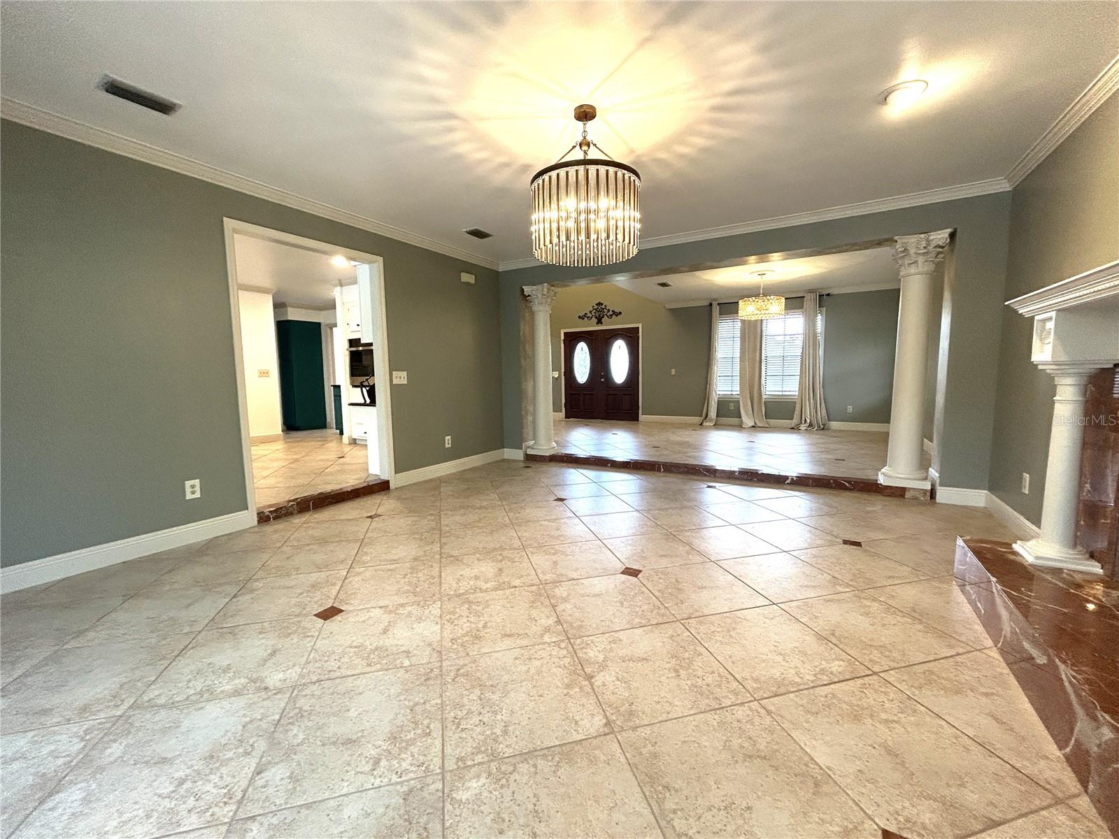 4498 Real, Orlando, FL 32808