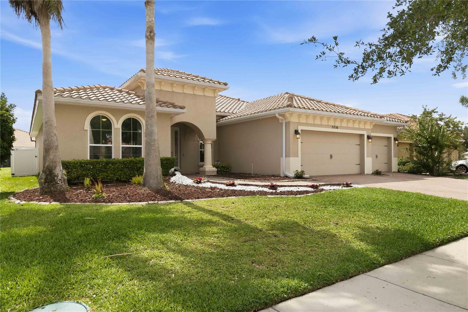 3716 Paradiso, Kissimmee, FL 34746