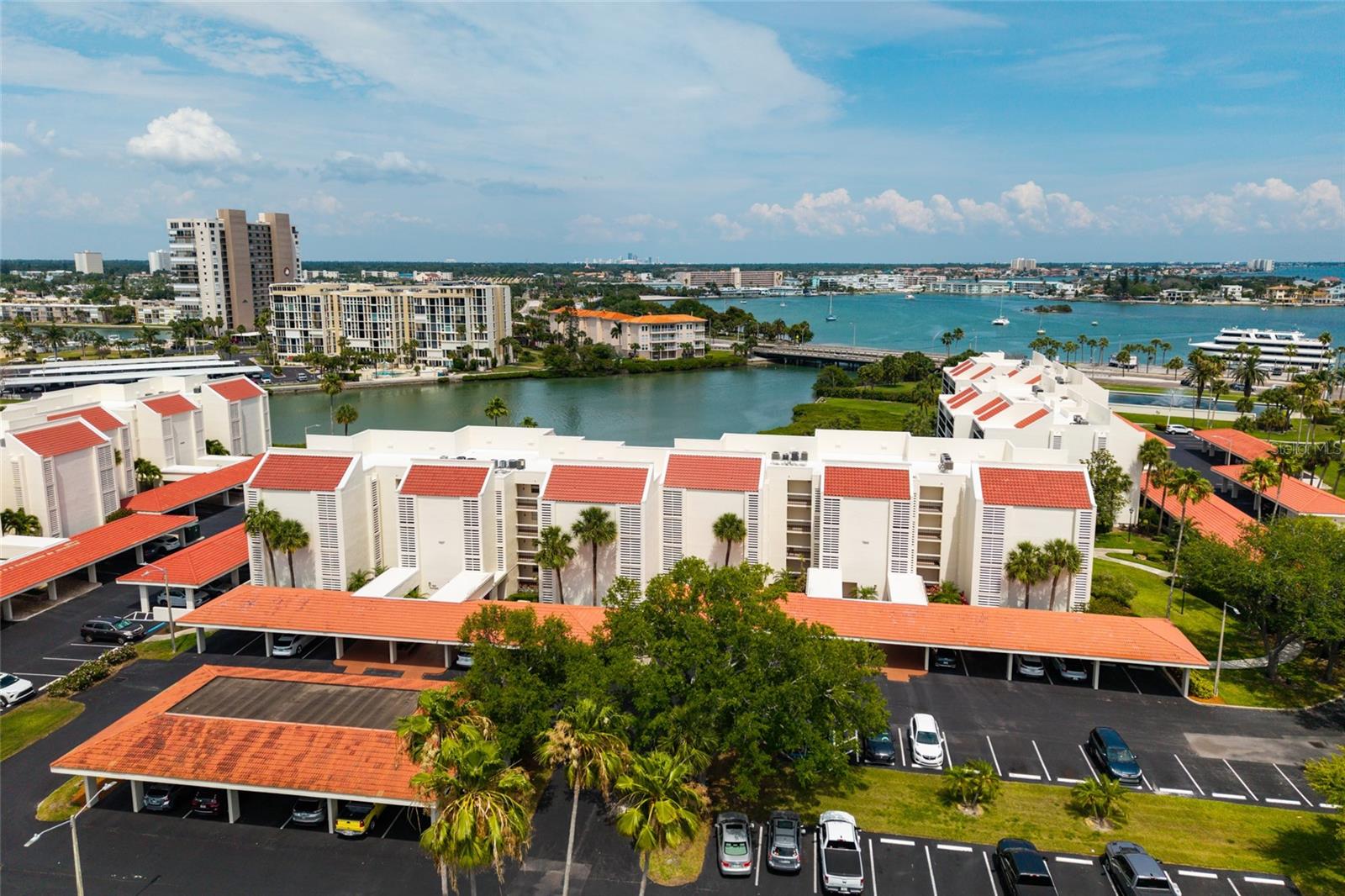 7897 Sailboat Key Unit 107, South Pasadena, FL 33707