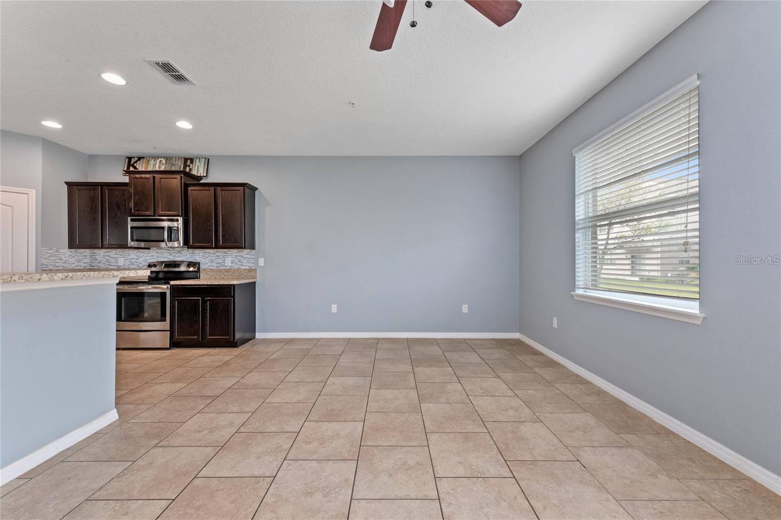 6538 Goldenrod Unit 68c, Orlando, FL 32822