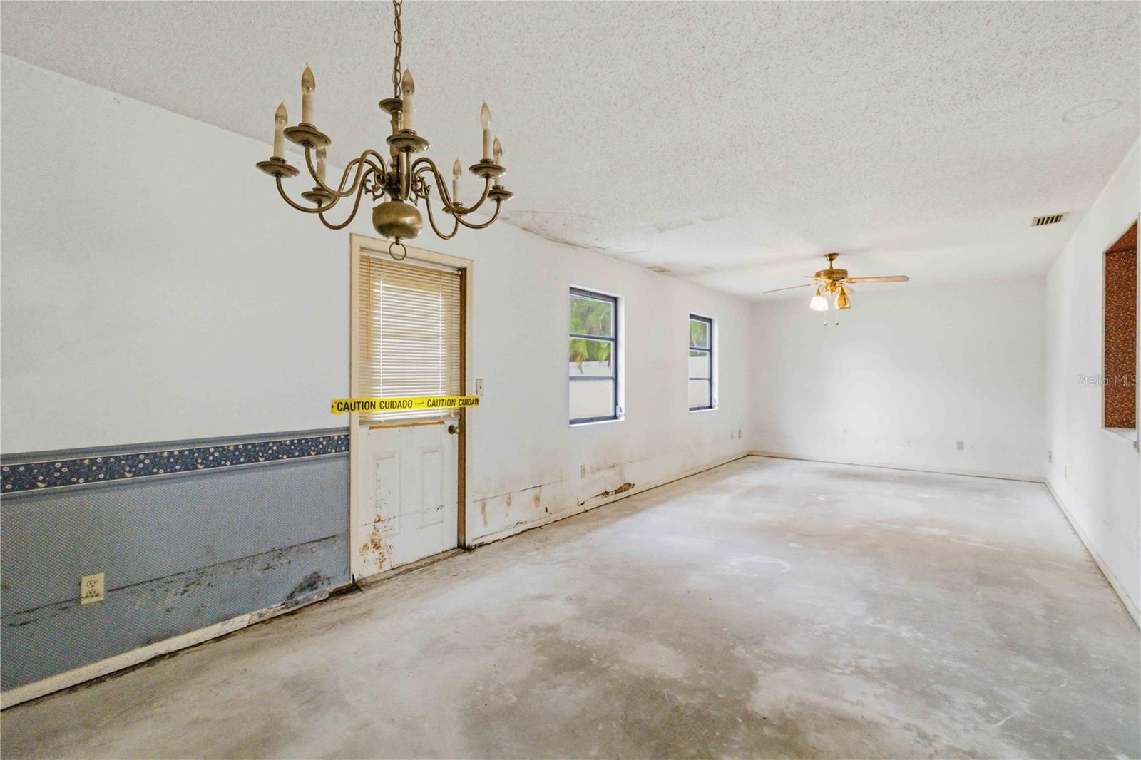 306 Palm, Anna Maria, FL 34216