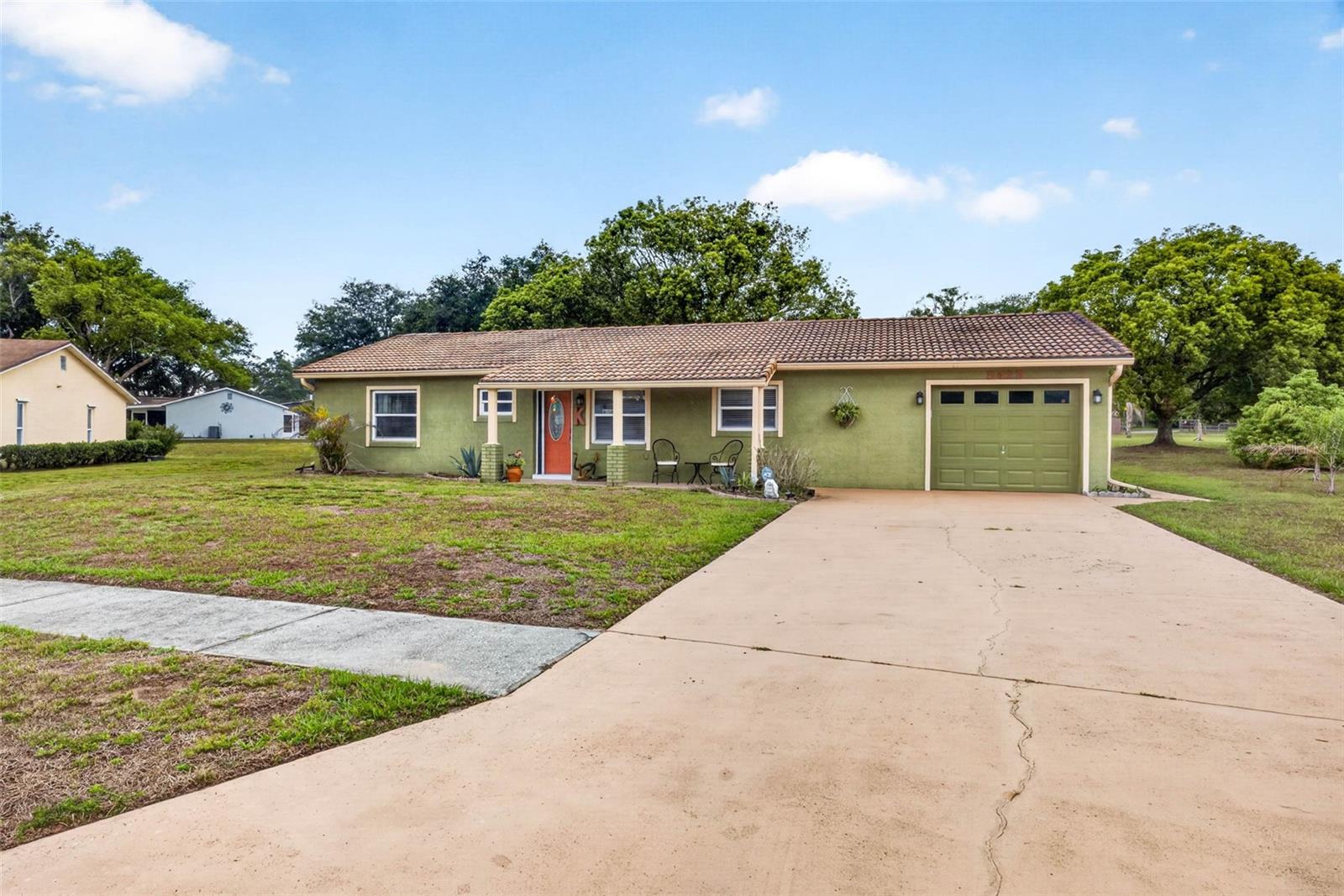 8429 Jacqueline, Zephyrhills, FL 33541