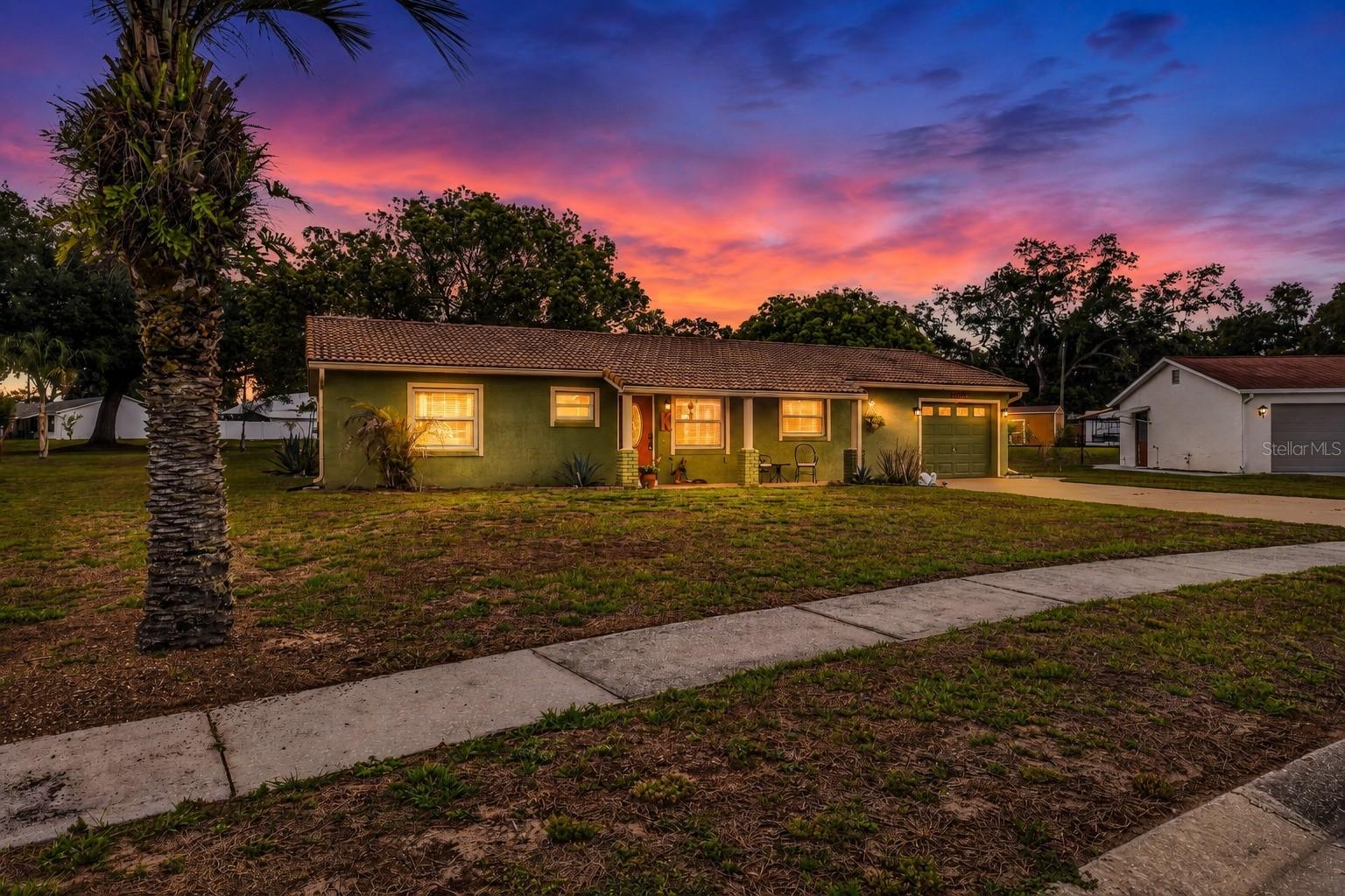 8429 Jacqueline, Zephyrhills, FL 33541