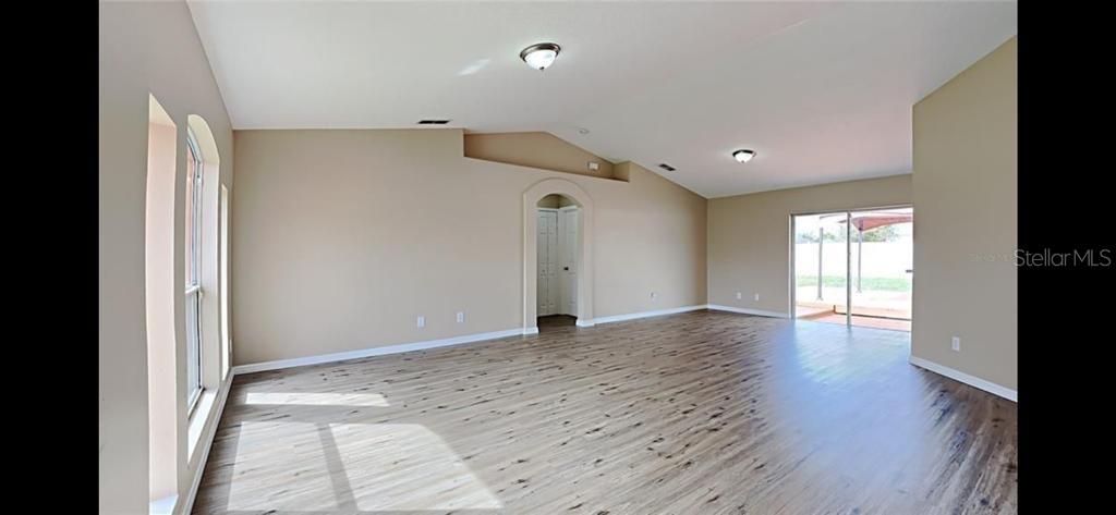 2436 Courtland, Deltona, FL 32738