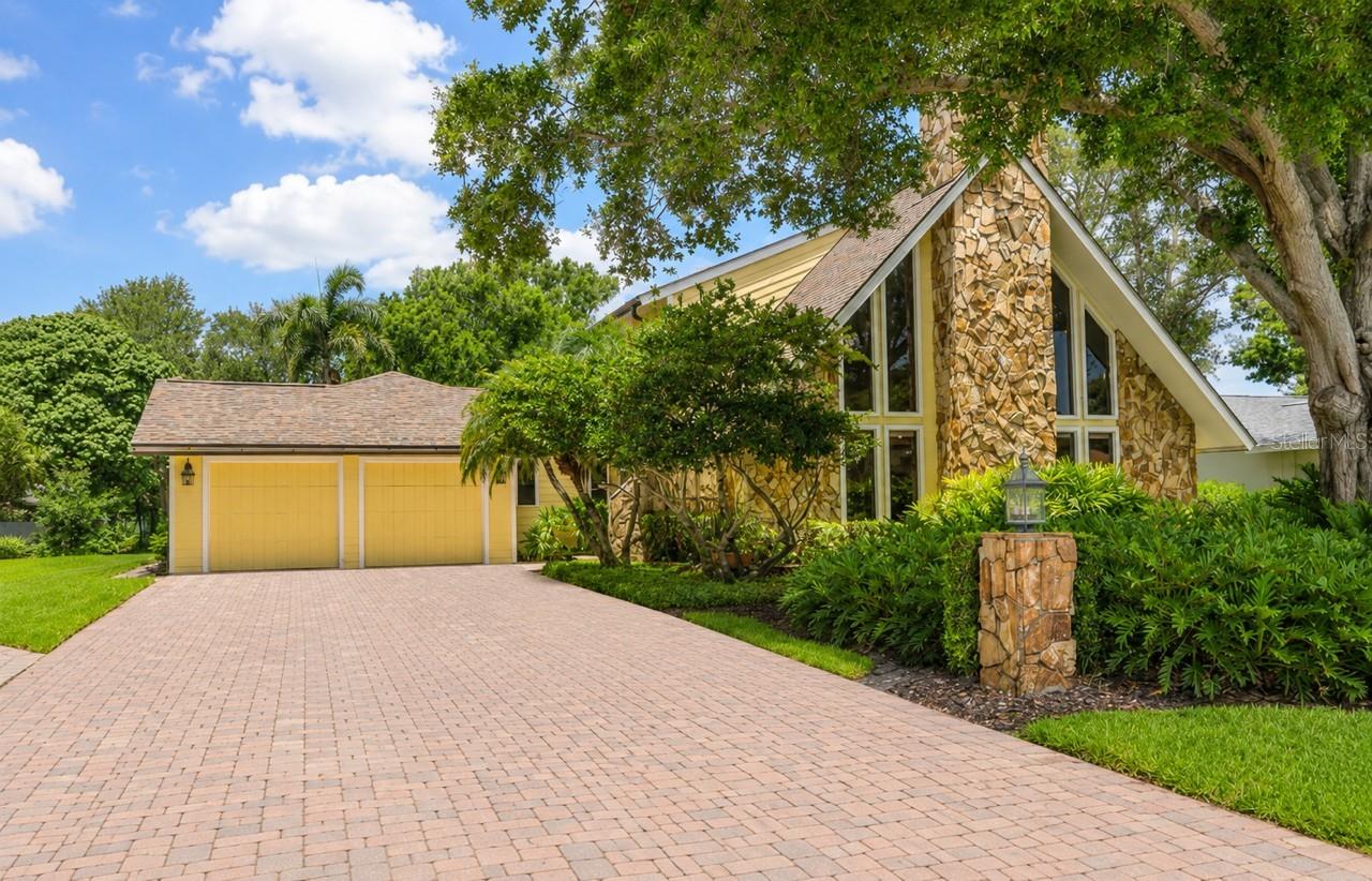 1944 Levine, Clearwater, FL 33760