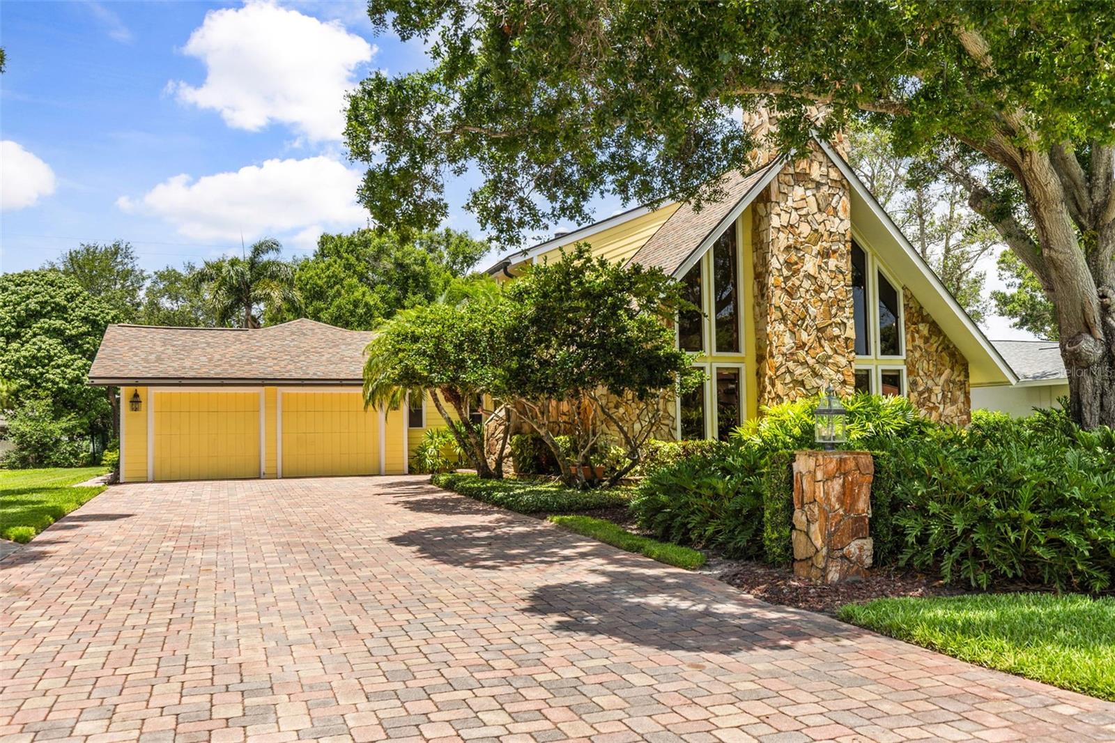 1944 Levine, Clearwater, FL 33760