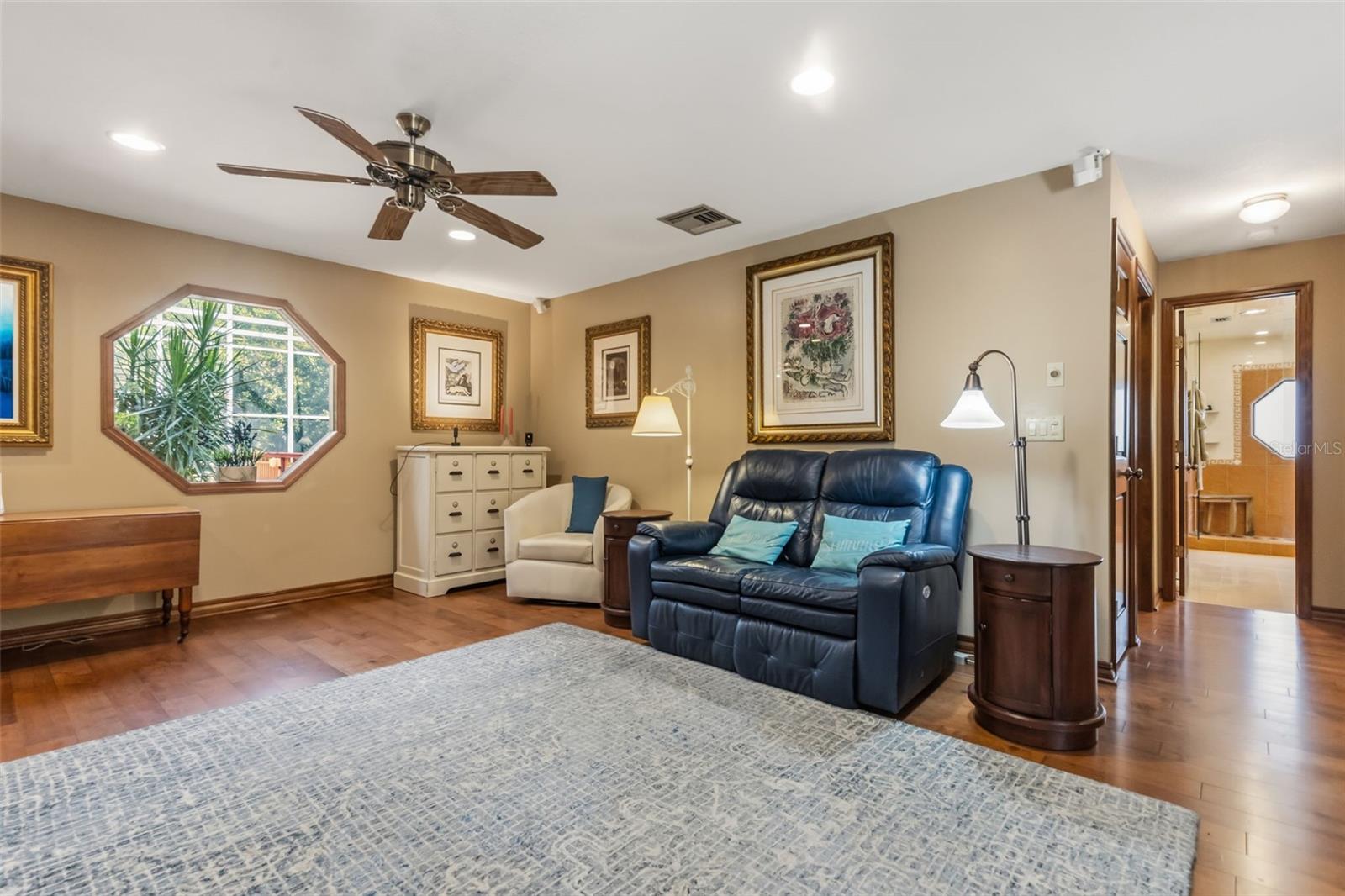 1944 Levine, Clearwater, FL 33760