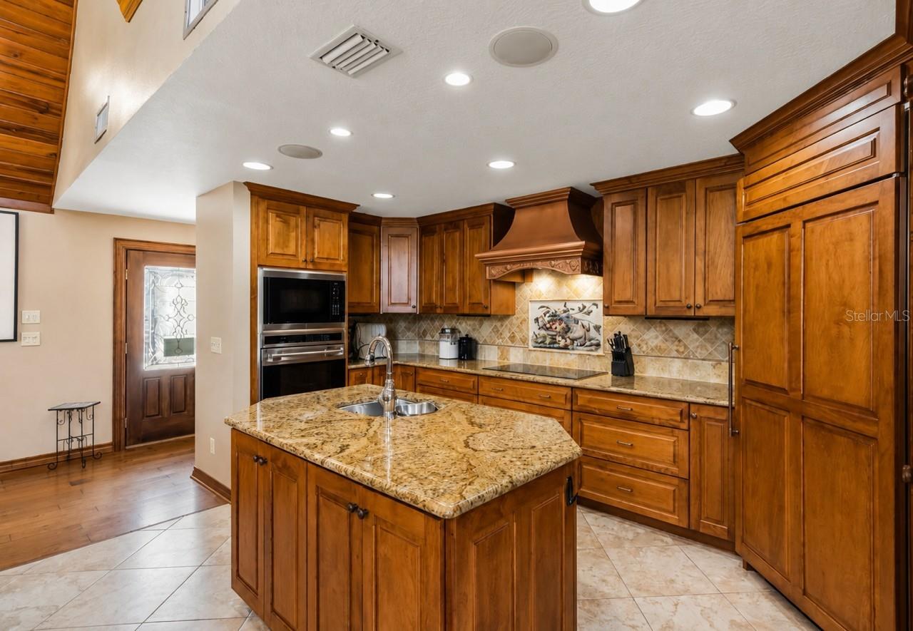 1944 Levine, Clearwater, FL 33760