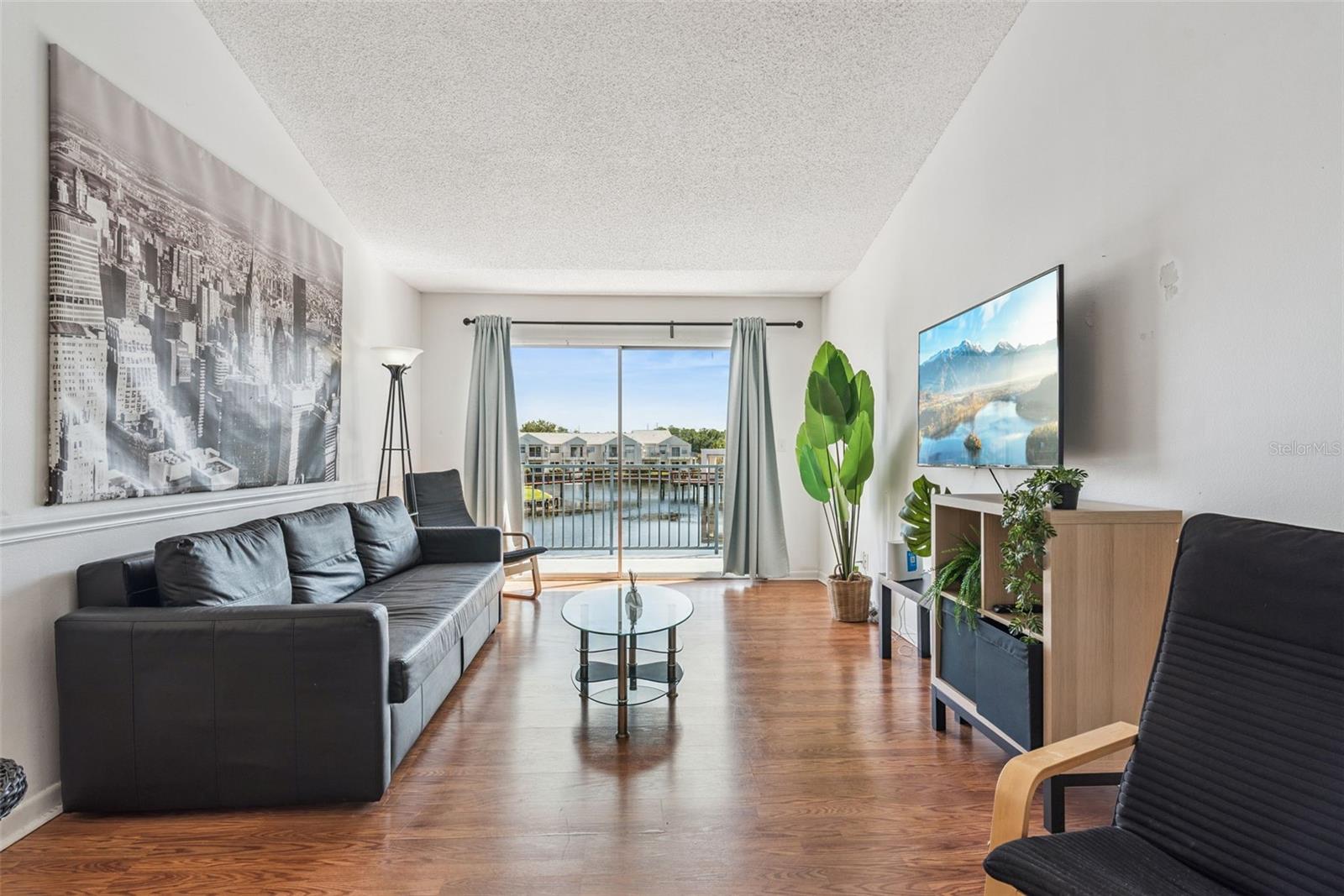 2564 Woodgate Unit 204, Orlando, FL 32822