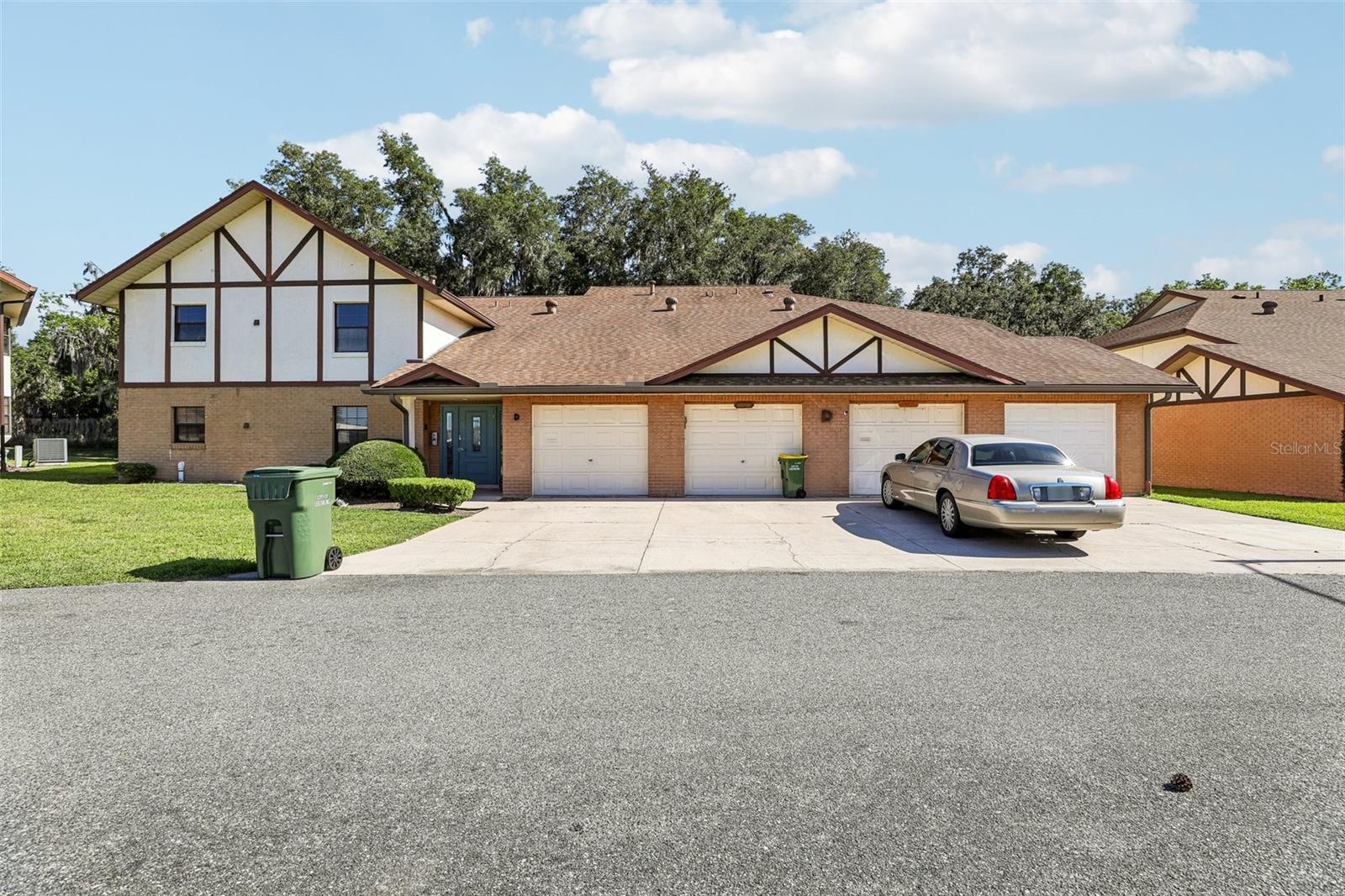 100 Oak Terrace Unit D2, Leesburg, FL 34748