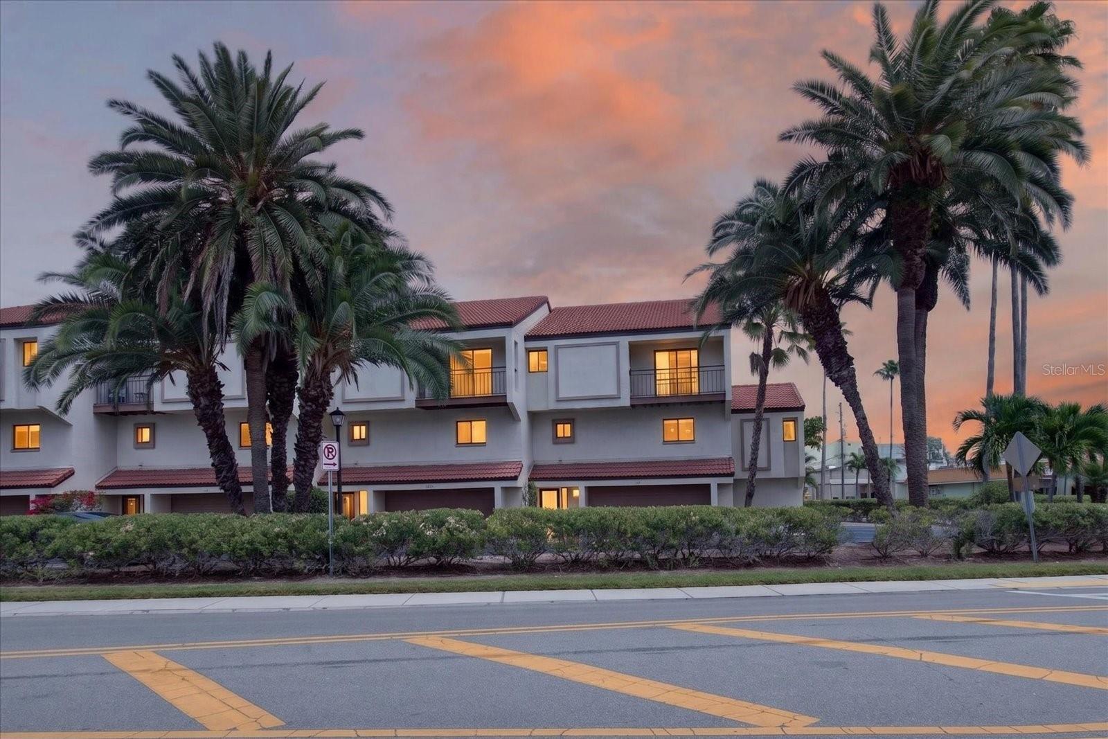 240 Windward Unit 1004, Clearwater Beach, FL 33767