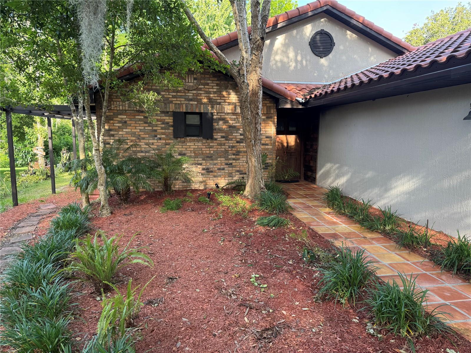 39 Forest, Eustis, FL 32726