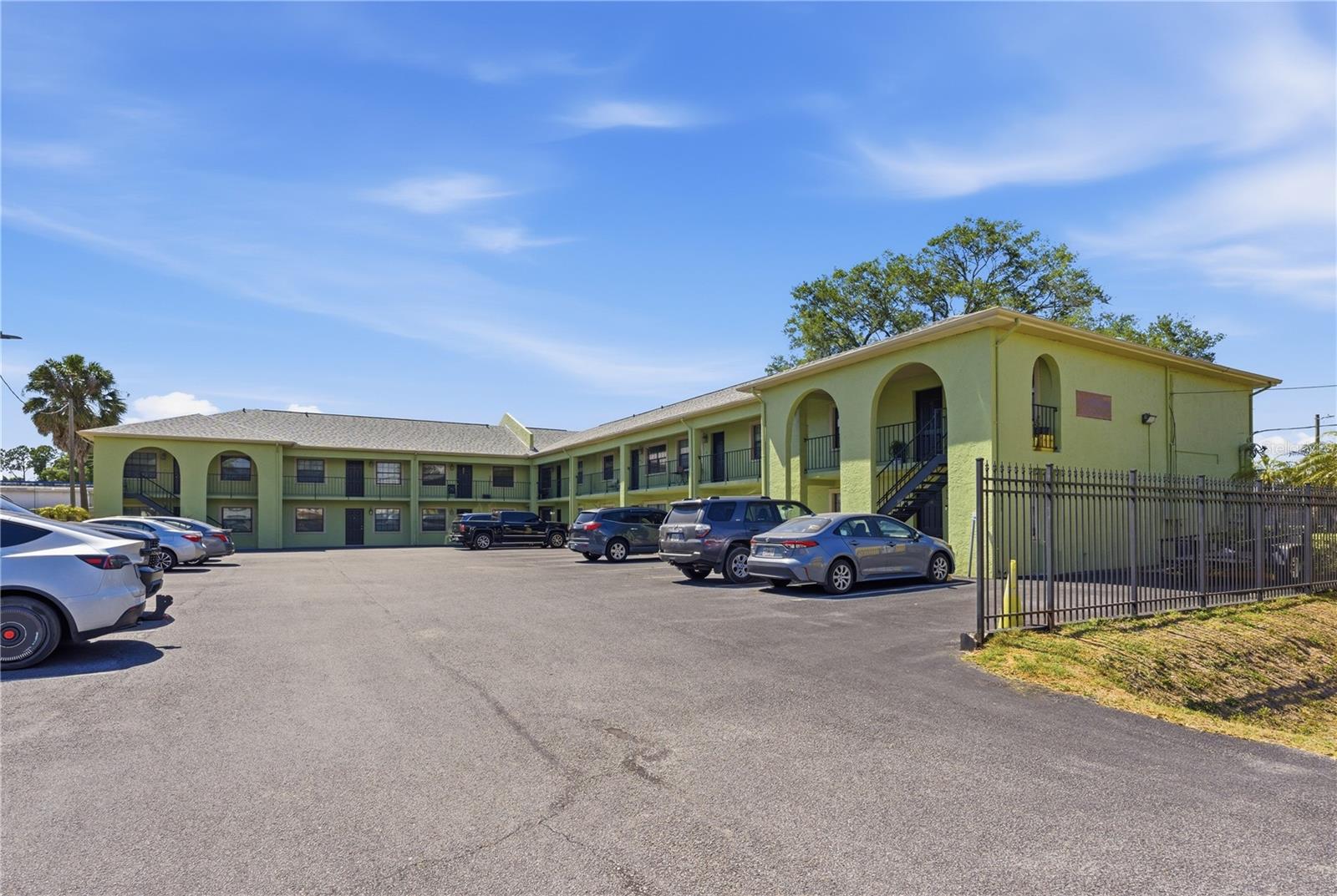 4416 Clark Unit 13, Tampa, FL 33614