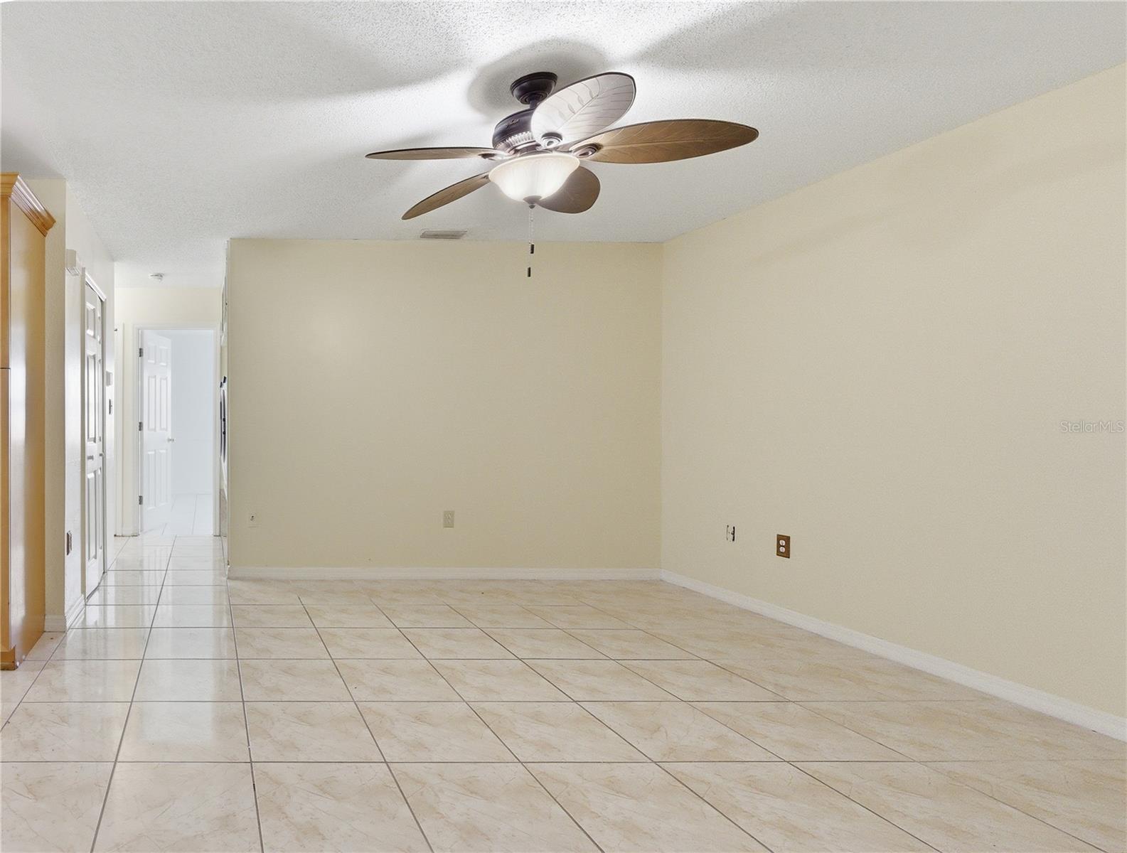 4416 Clark Unit 13, Tampa, FL 33614