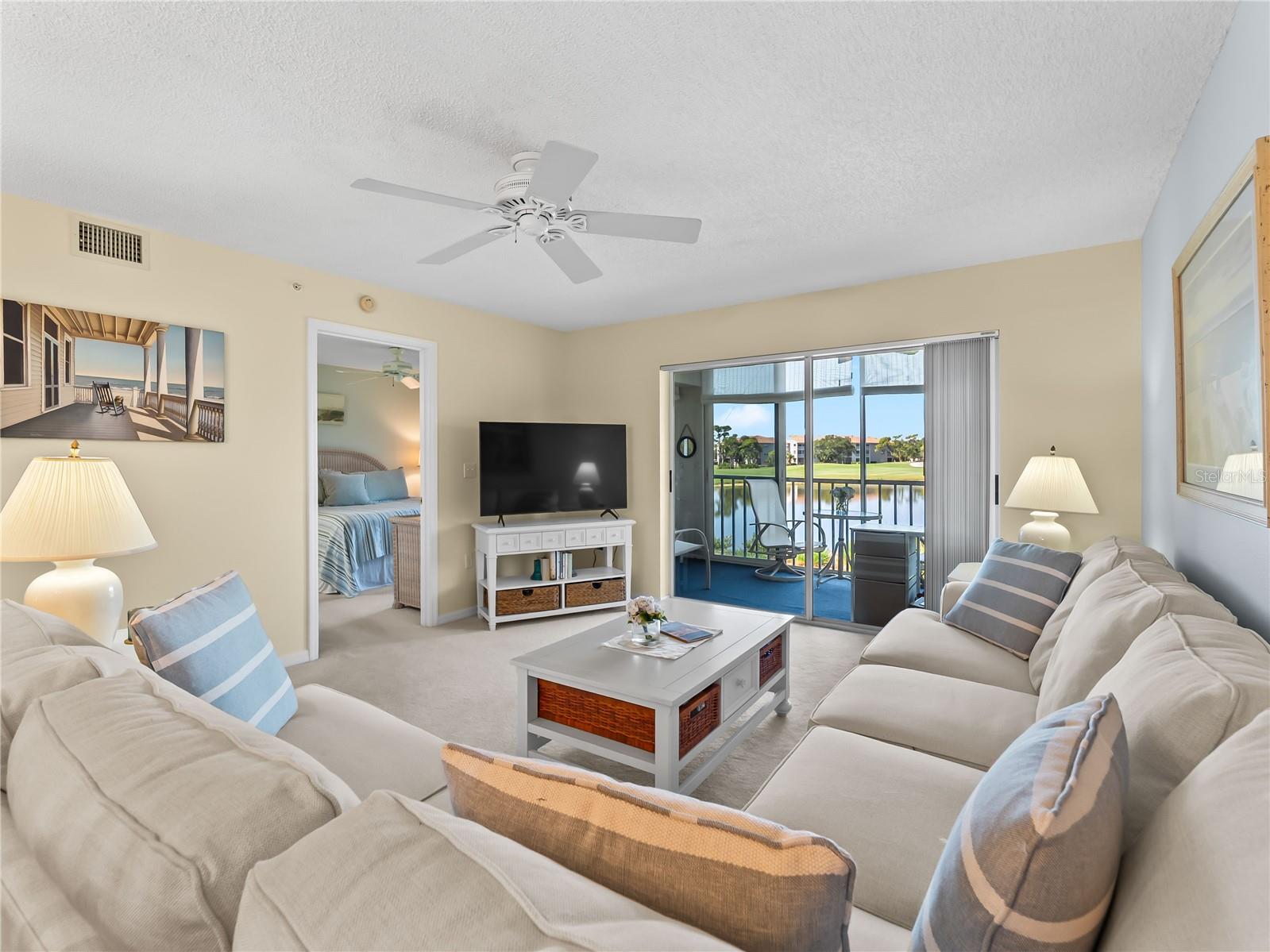 9330 Clubside Unit 3207, Sarasota, FL 34238