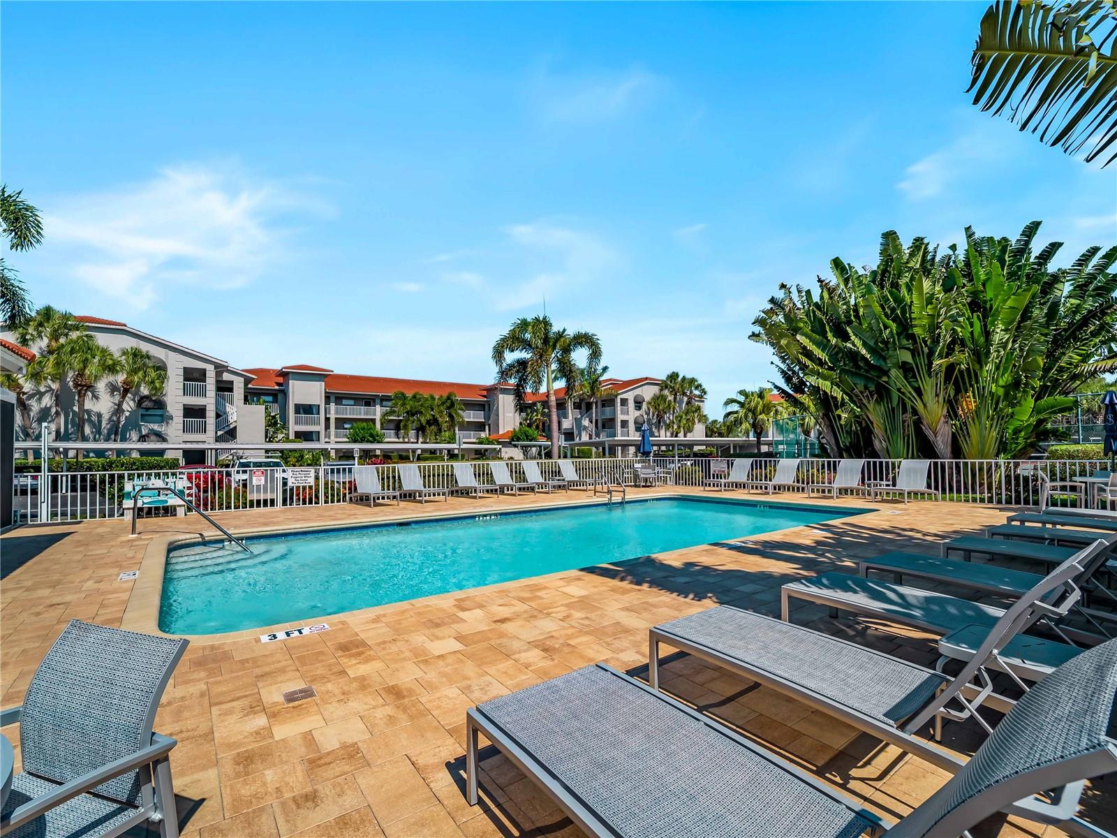 9330 Clubside Unit 3207, Sarasota, FL 34238