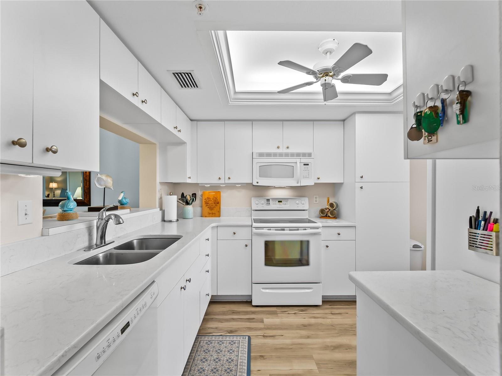 9330 Clubside Unit 3207, Sarasota, FL 34238